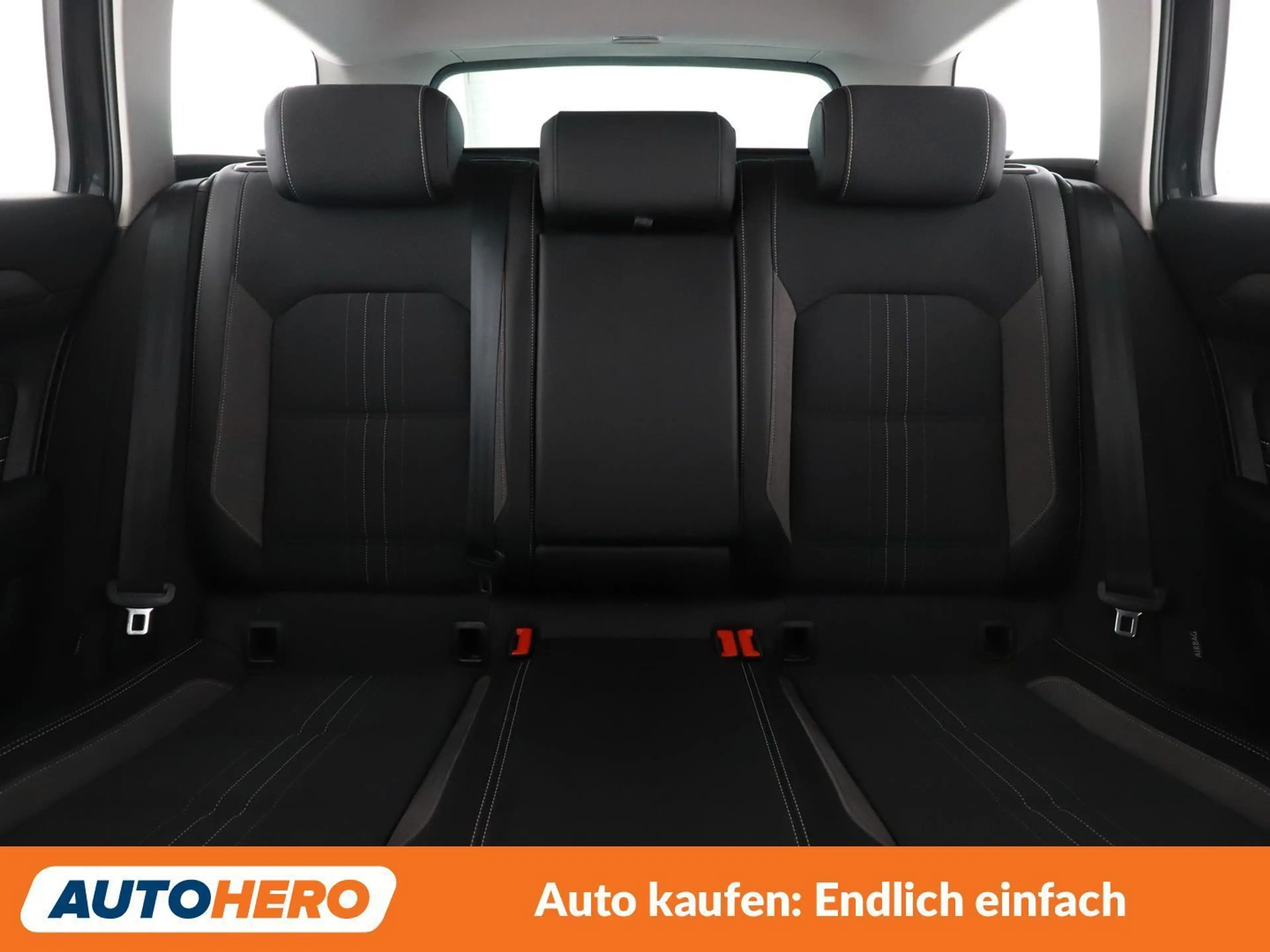 Volkswagen Passat Alltrack 2.0 TDI 4Motion — photo 15