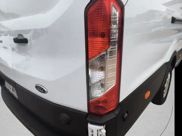 Ford Transit 2024, foto 17