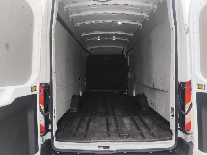 Ford Transit 2024, foto 6