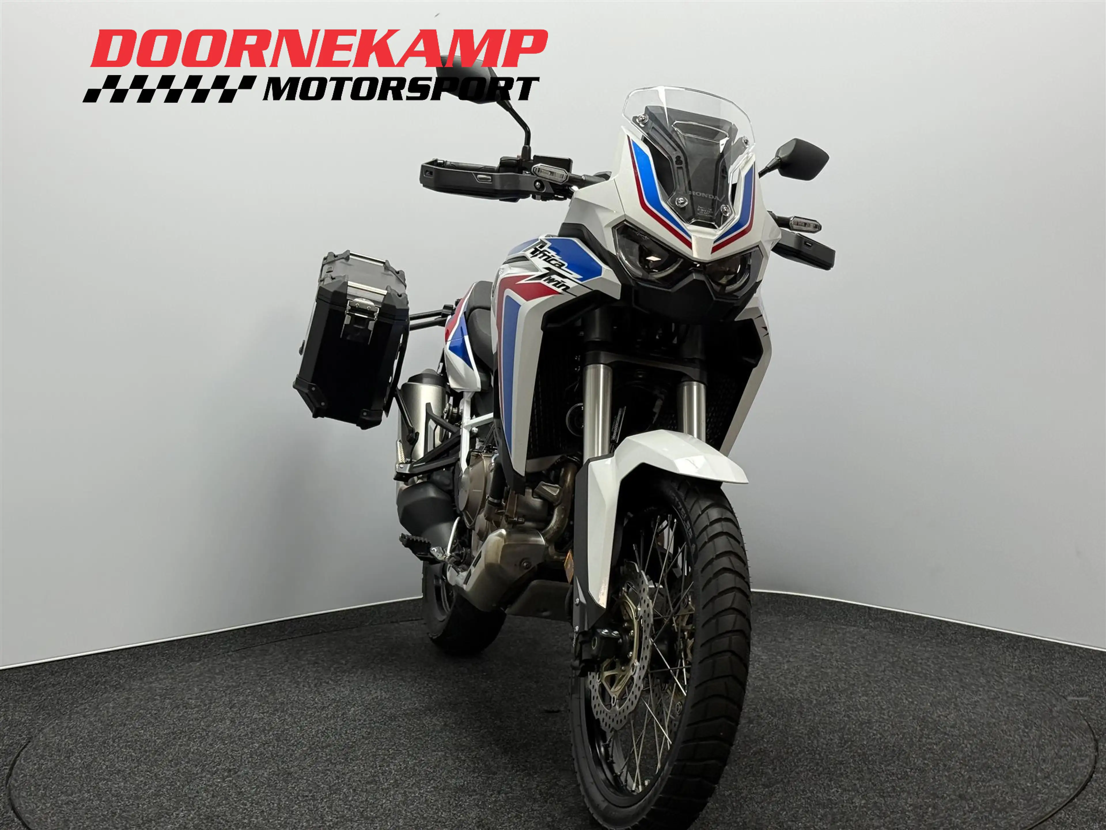 Honda CRF 1100 AFRICA TWIN — photo 4
