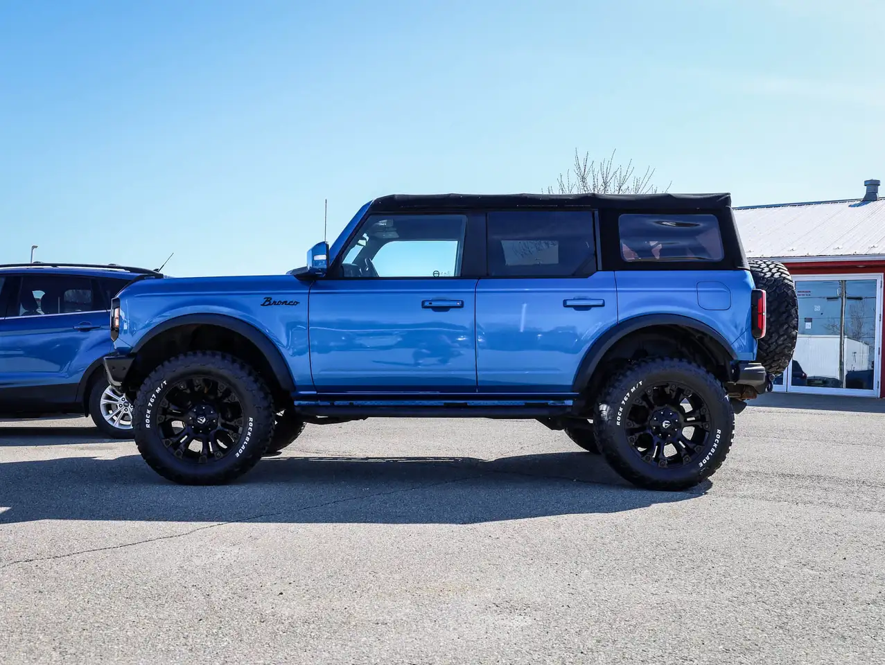 Ford Bronco снимка Ford Bronco