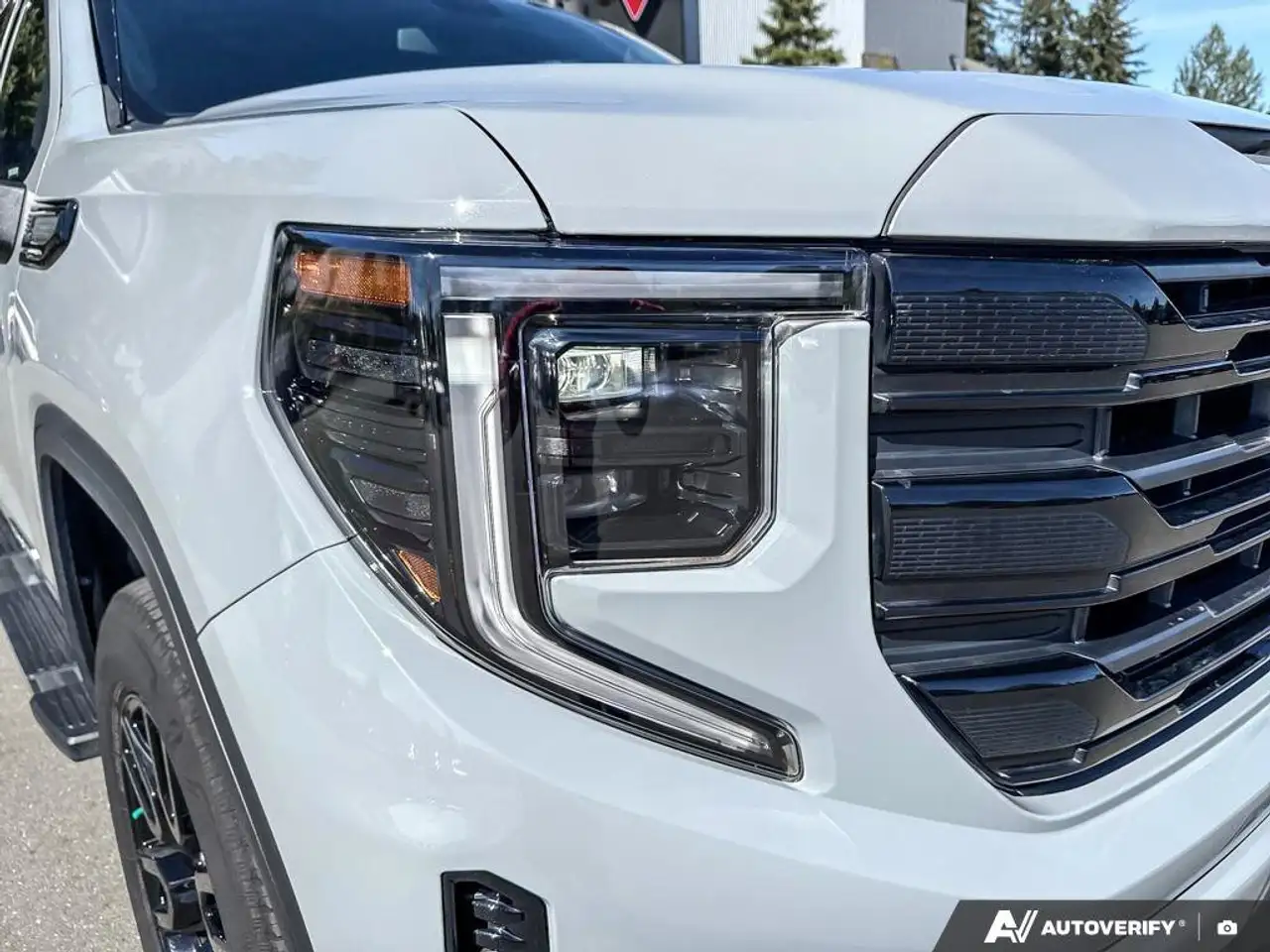 GMC Sierra 1500 photo GMC Sierra 1500