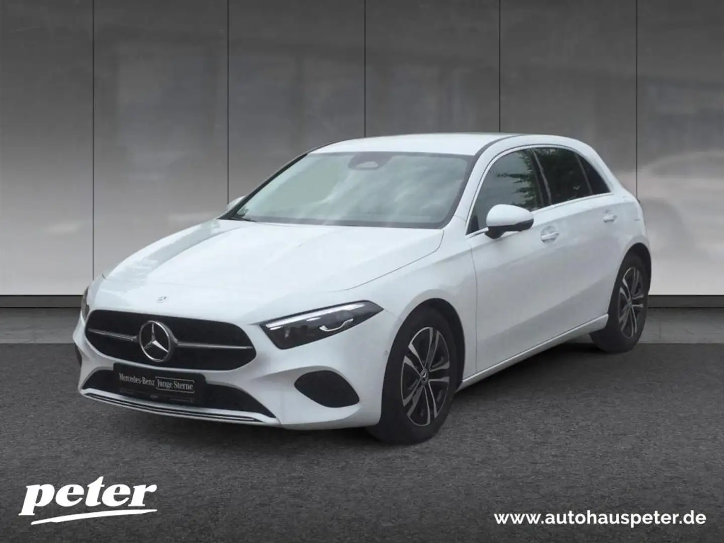 Mercedes-Benz A 220 4MATIC  Progressive, AHV Blanc - 1