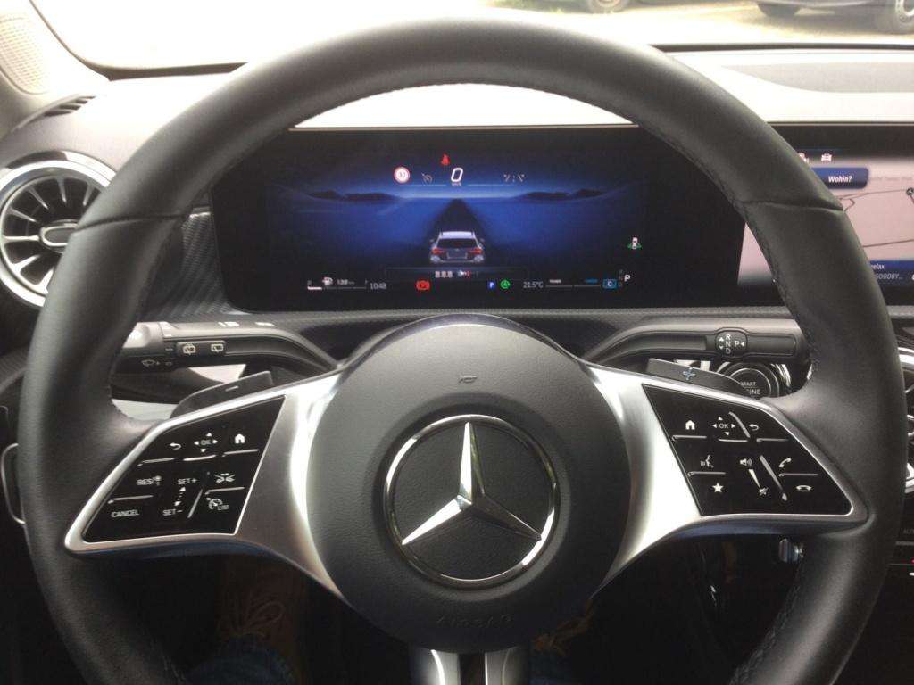 Mercedes-Benz A 220
