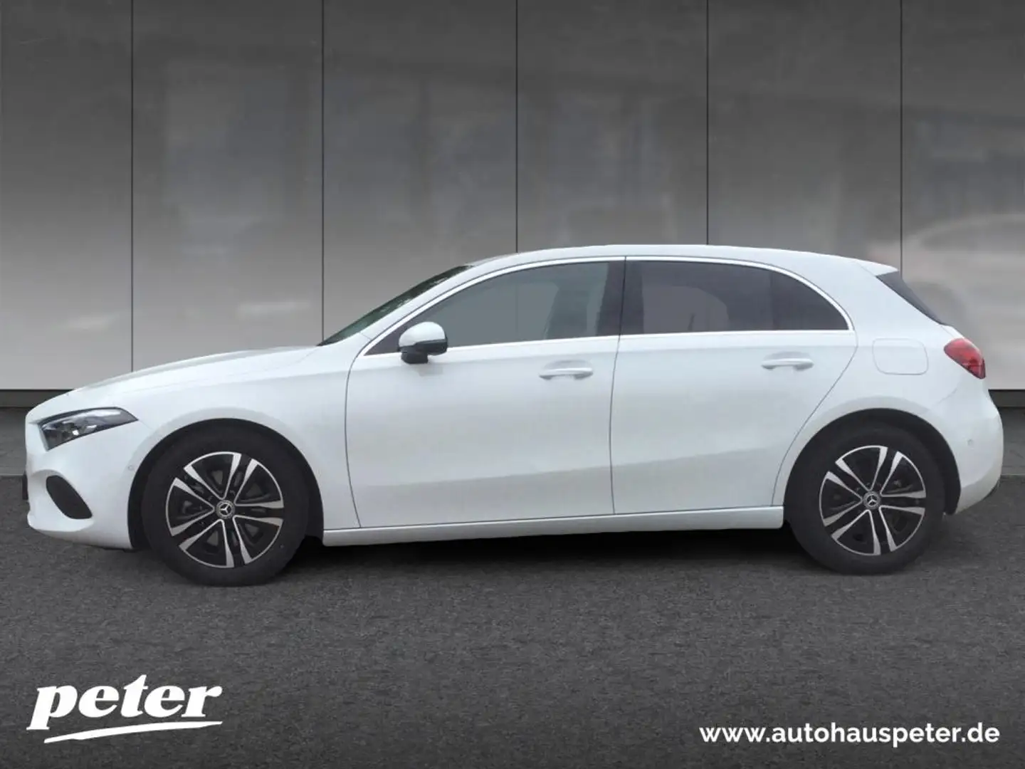 Mercedes-Benz A 220 4MATIC Kompaktlimousine Progressive, AHV Weiß - 1