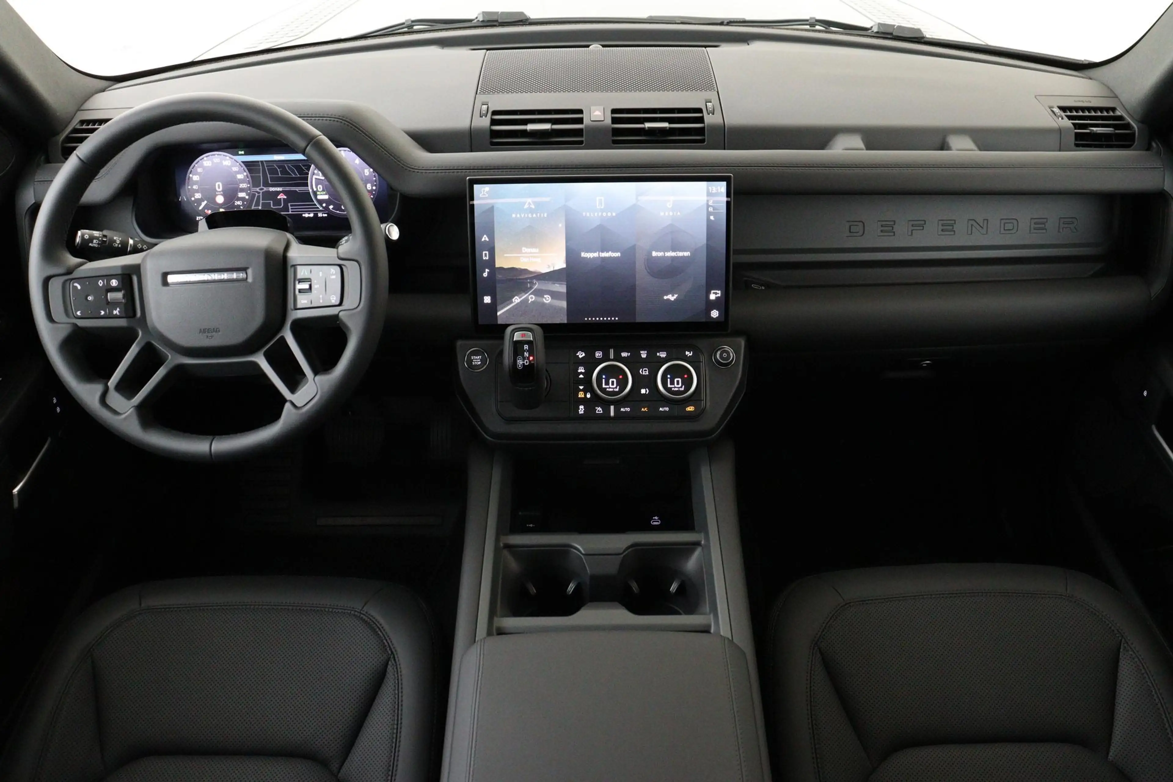 Land Rover Defender 110 2.0 P300e 110 X-DYNAMIC SE WOOLSTONE METALLIC| — photo 4