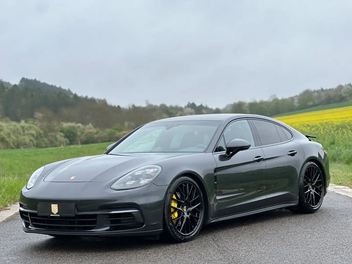 Porsche Panamera 4 S/Sport Abgas/Chrono/Luft/360°/Bose/ Grijs - 1
