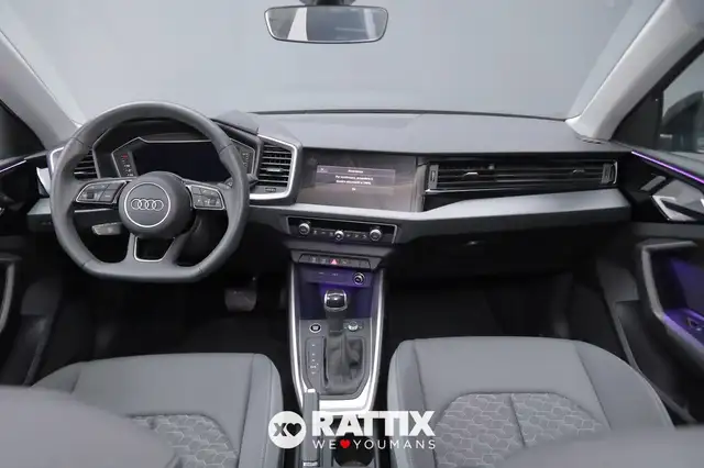 Audi A1 view 8