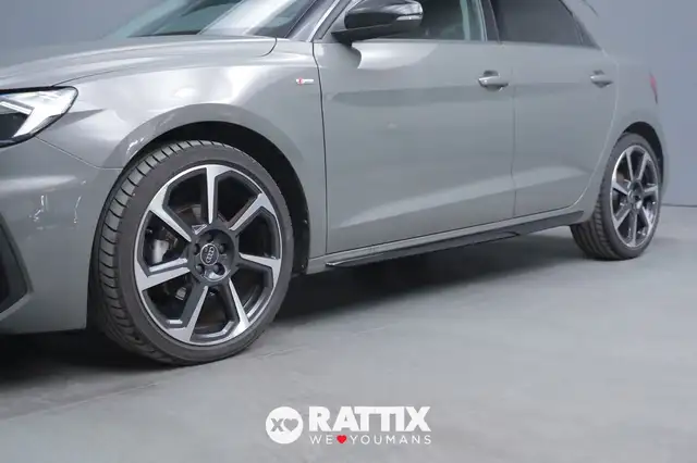 Audi A1 view 4