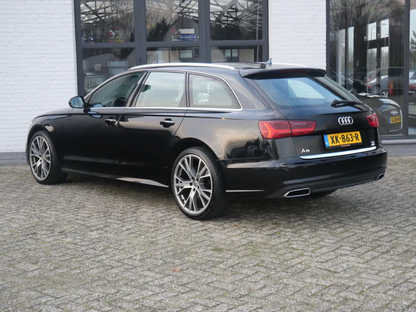 Audi A6 Avant 2.0 TDI Business Edition Xenon Navi 20 Inch Schwarz - 2