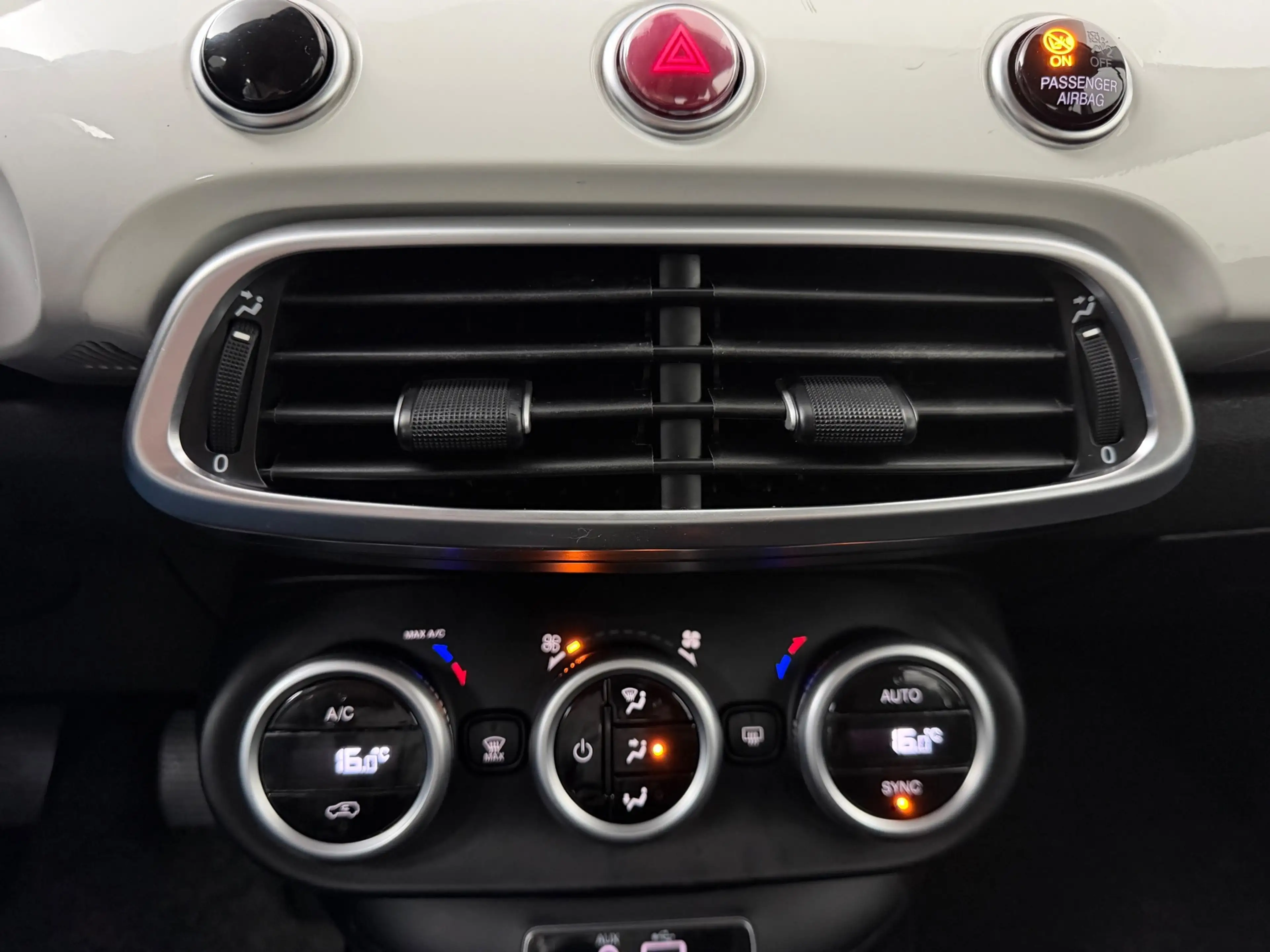 Fiat 500X 1.6 PopStar # Clima # Navi # Lmv # — photo 13