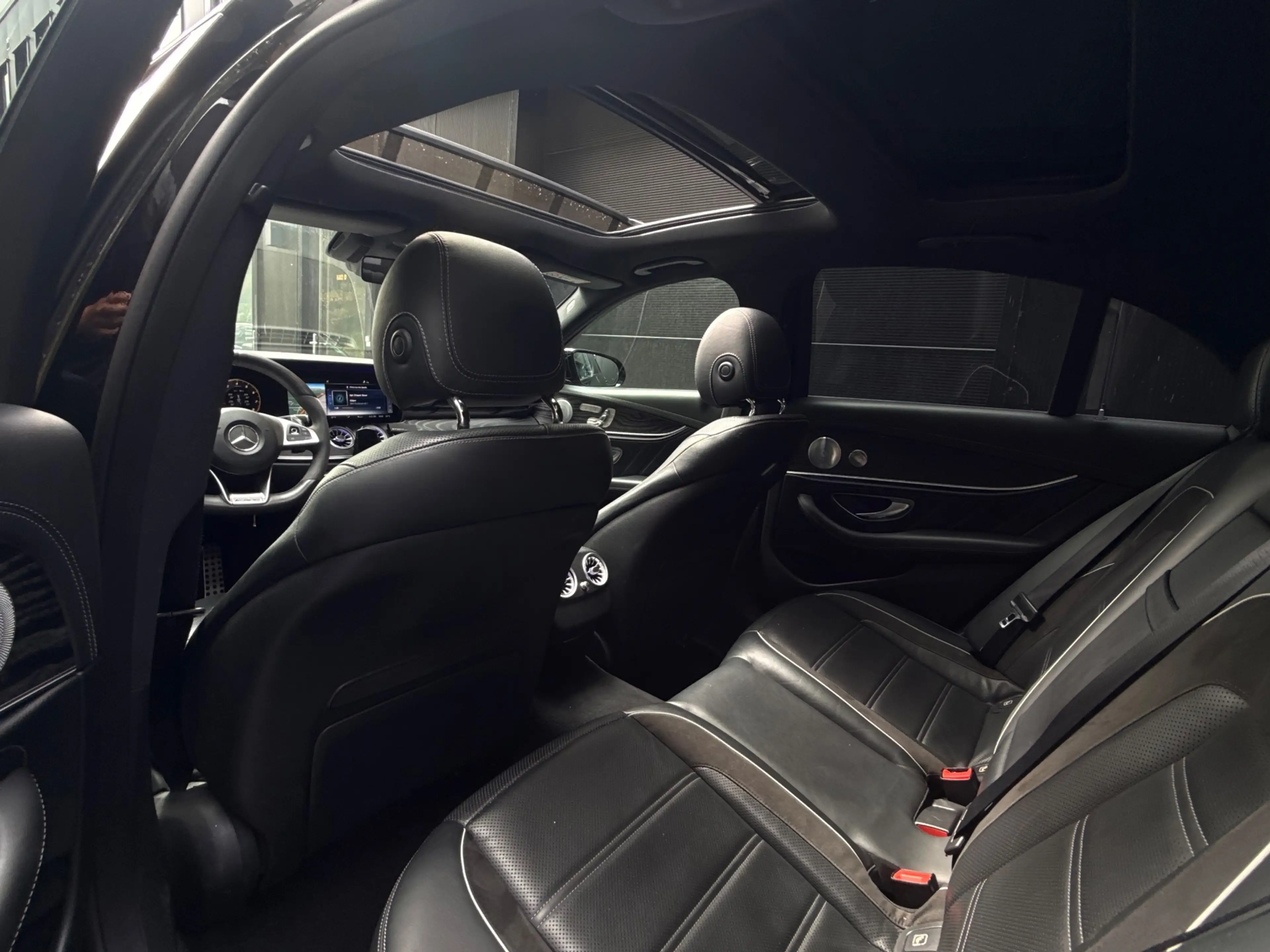 Mercedes-Benz E 63 AMG S 4MATIC Premium Plus PANO/360*/CAMERA/NON-OPF/VEE — photo 14