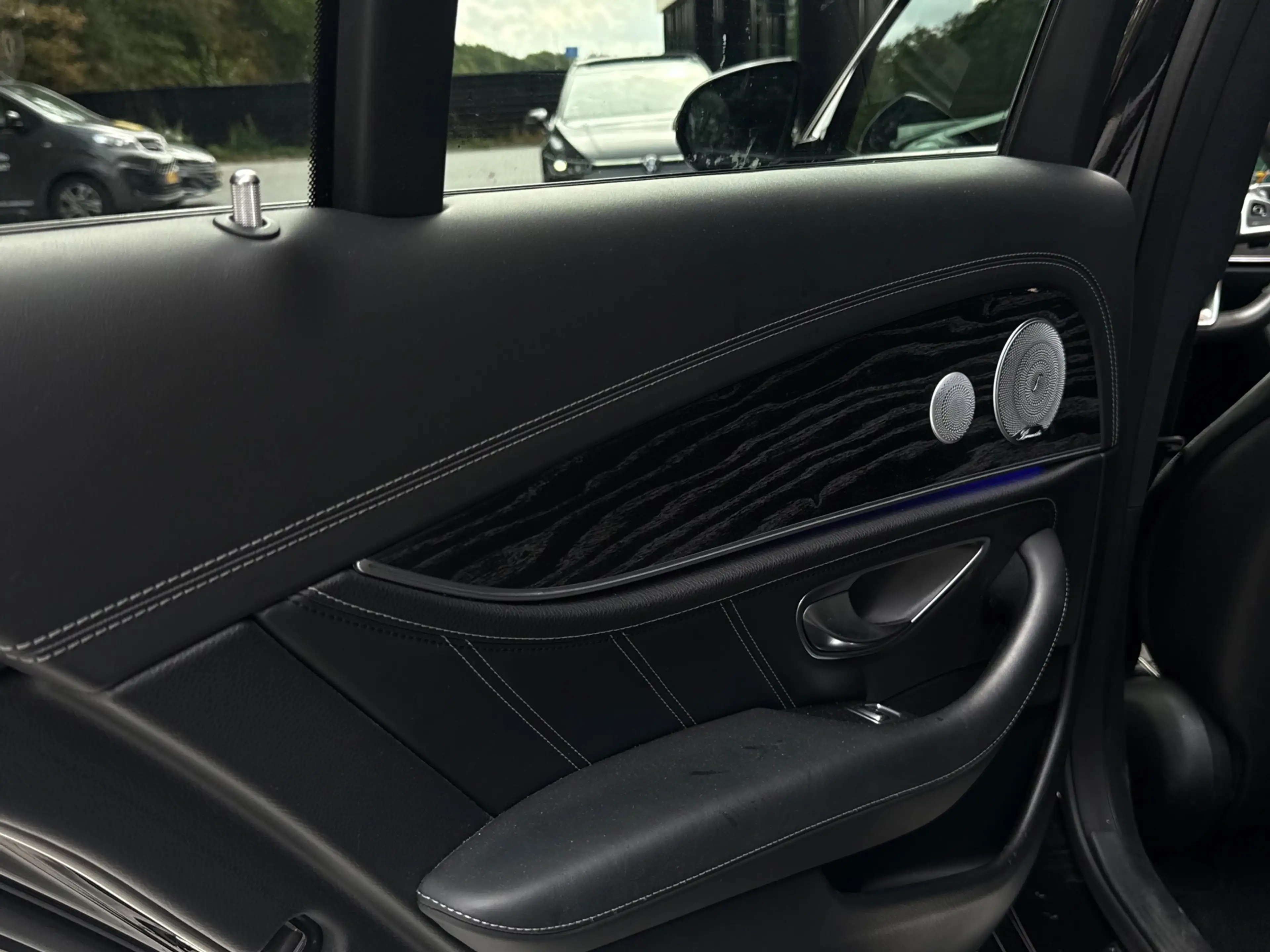 Mercedes-Benz E 63 AMG S 4MATIC Premium Plus PANO/360*/CAMERA/NON-OPF/VEE — photo 12