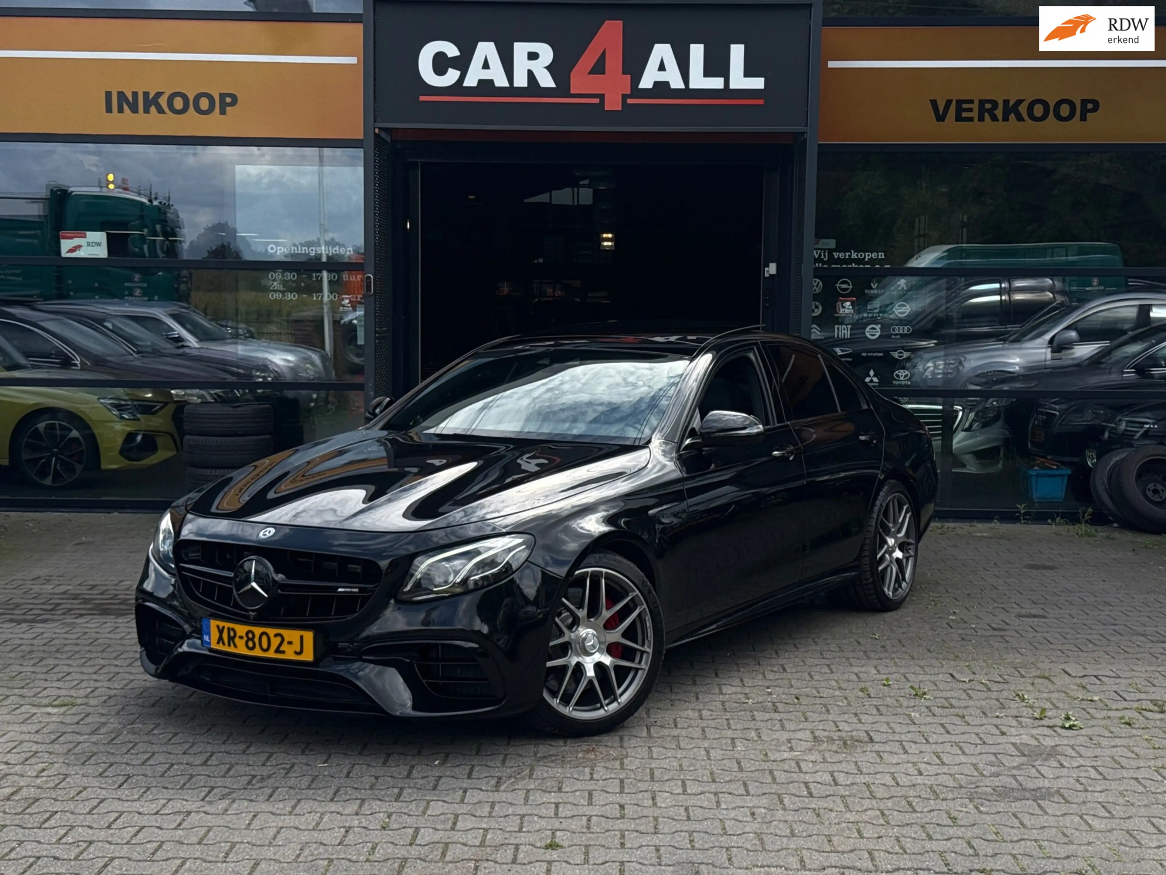 Mercedes-Benz E 63 AMG S 4MATIC Premium Plus PANO/360*/CAMERA/NON-OPF/VEE
