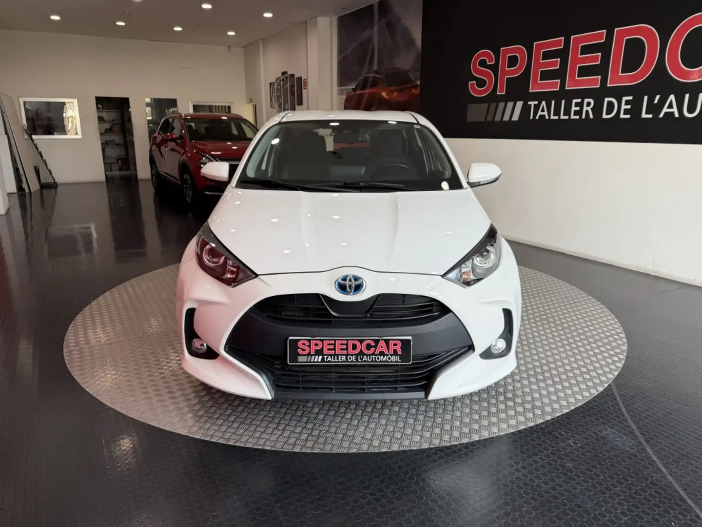 Toyota Yaris 120H 1.5 Active Tech Blanco - 1