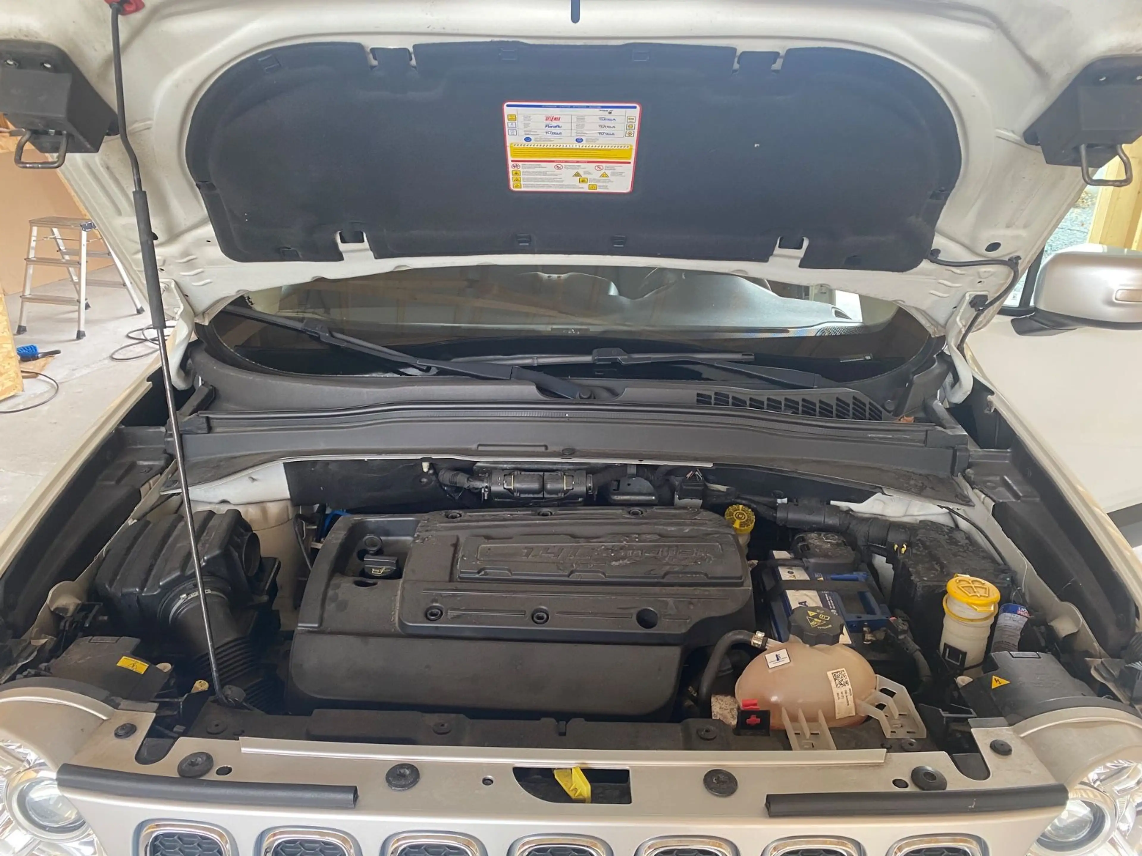 Jeep Renegade Limited FWD — photo 7