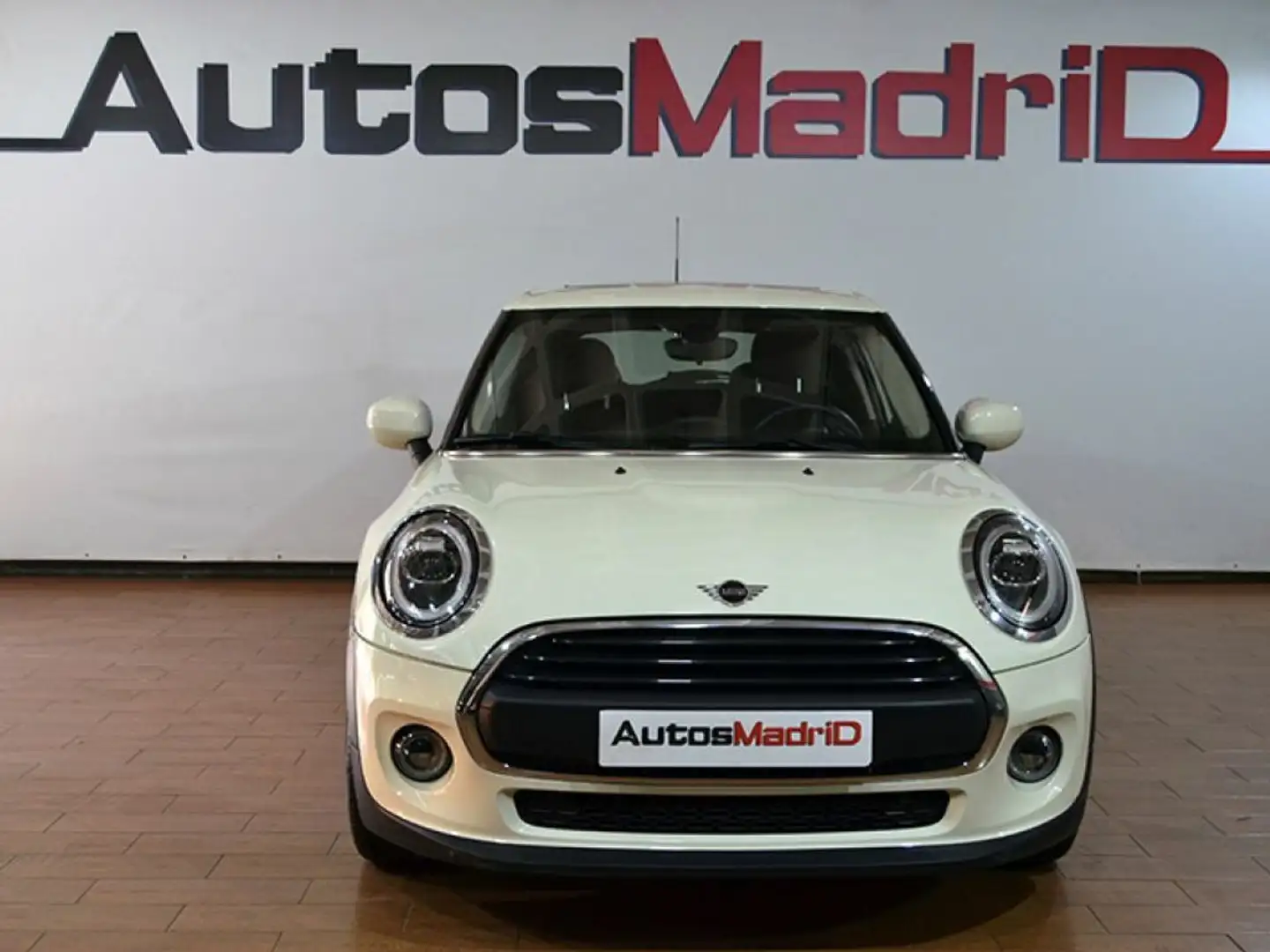 MINI Cooper ONE 5 PUERTAS Beige - 2