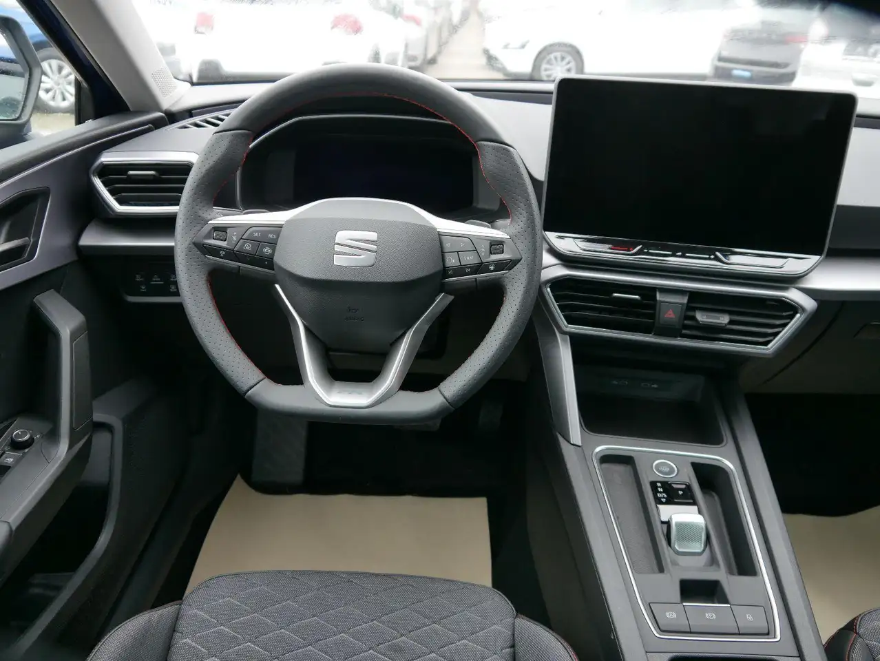 SEAT Leon 2026 — фото 12