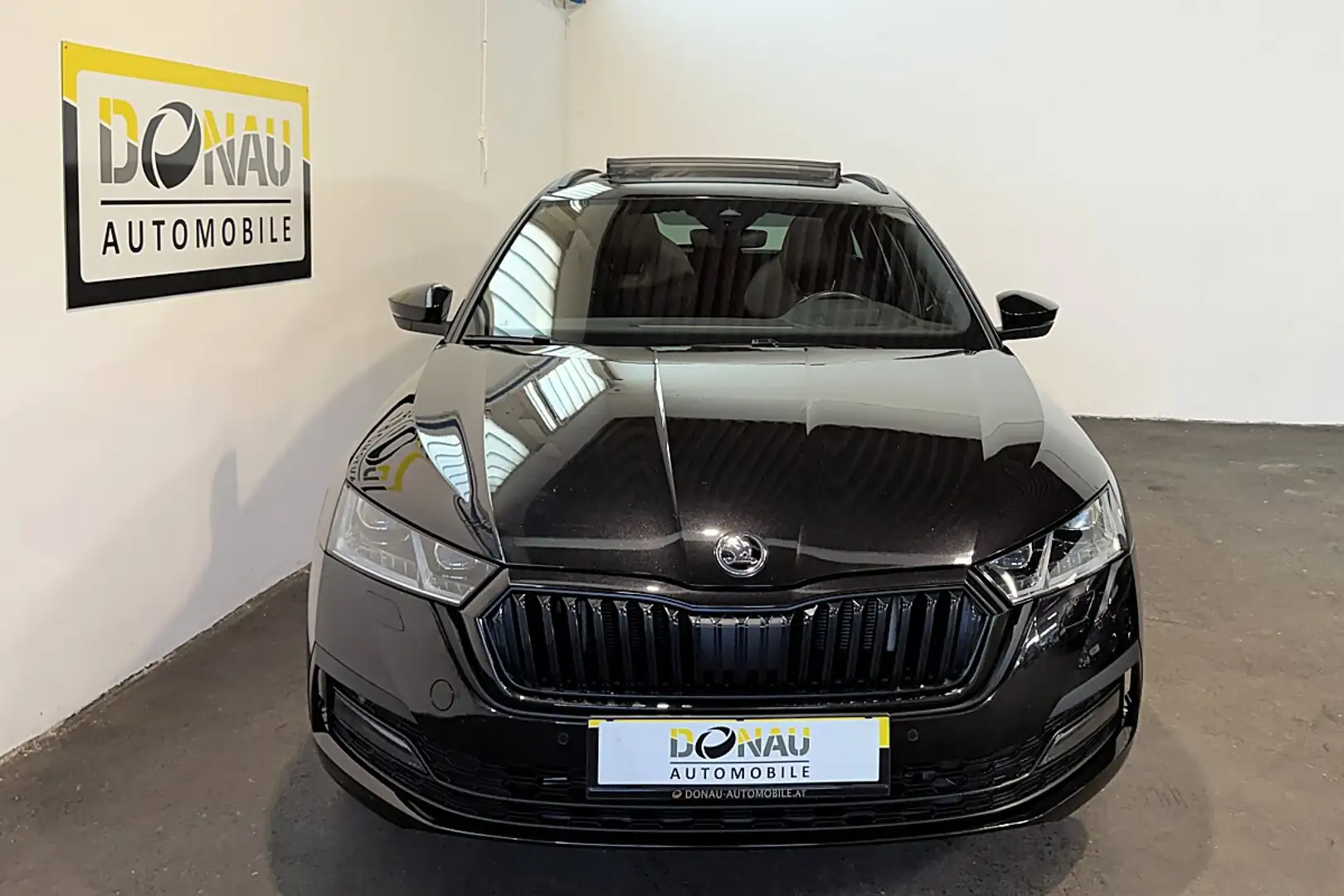 Skoda Octavia 2.0 TDI DPF Style * Sportpaket * ACC * AHK * Pa... Schwarz - 2