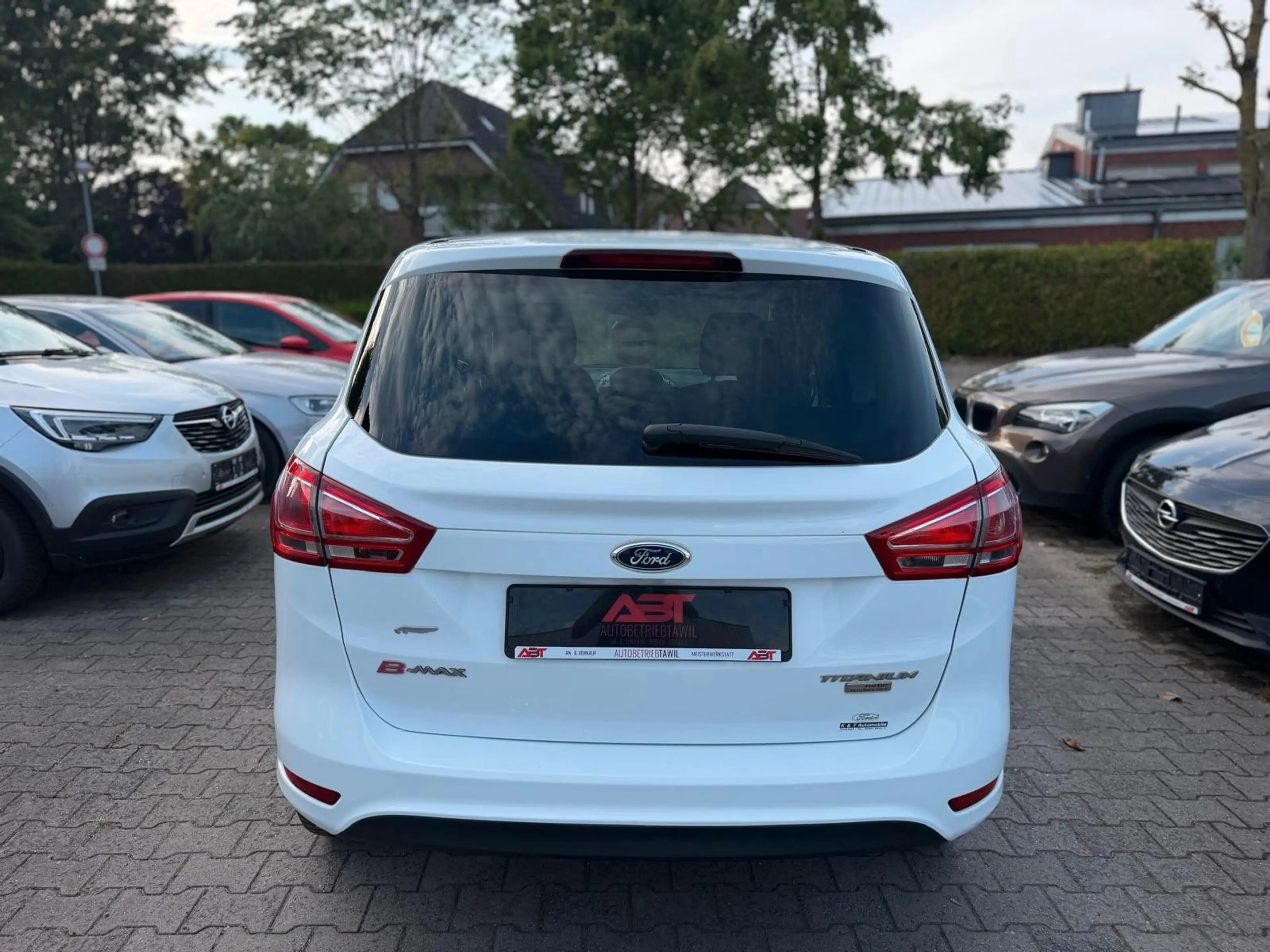 Ford B-Max TÜV NEU, Klima, SZH, ZR-Neu, Service Neu — photo 4