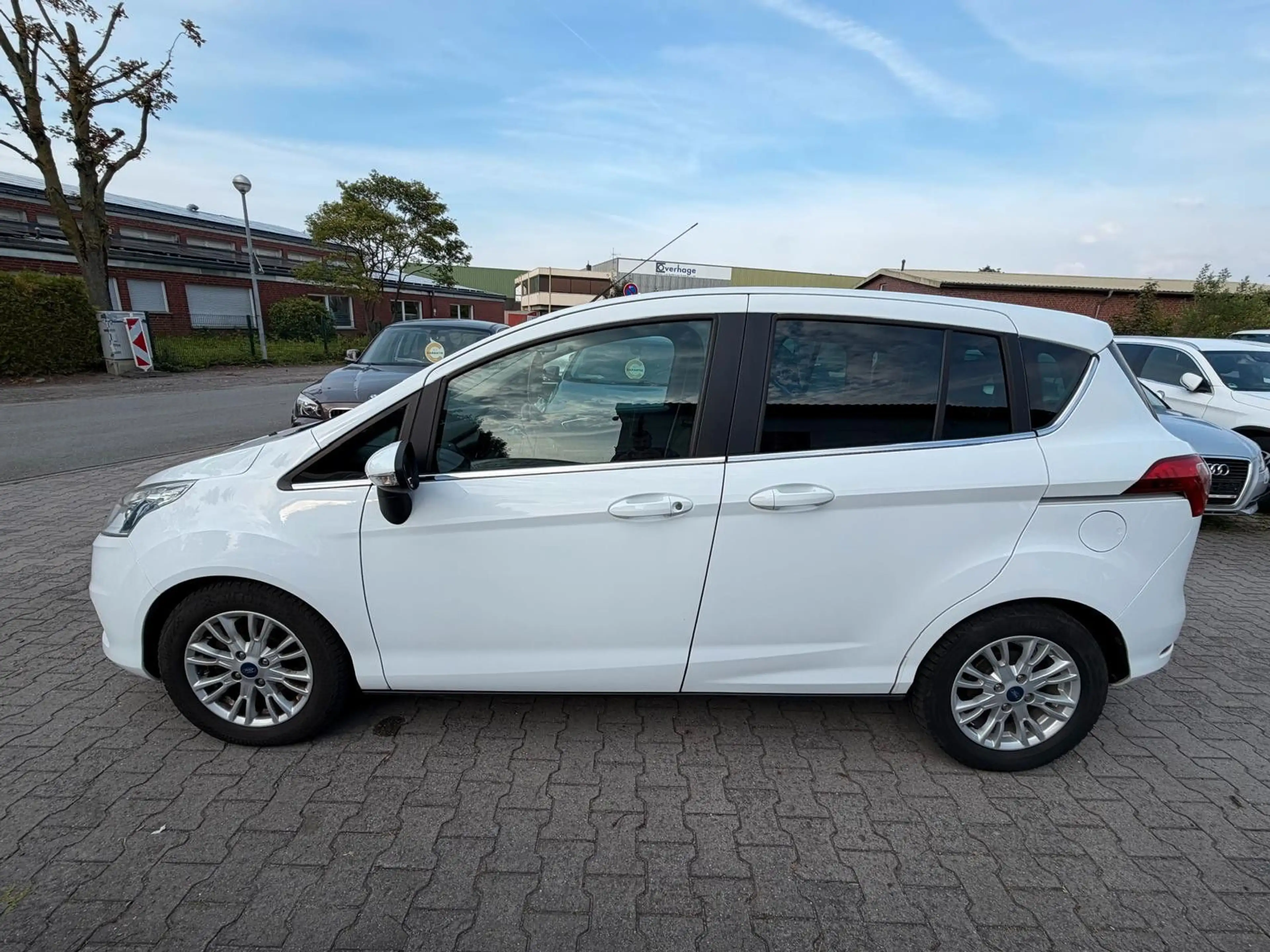 Ford B-Max TÜV NEU, Klima, SZH, ZR-Neu, Service Neu — photo 6