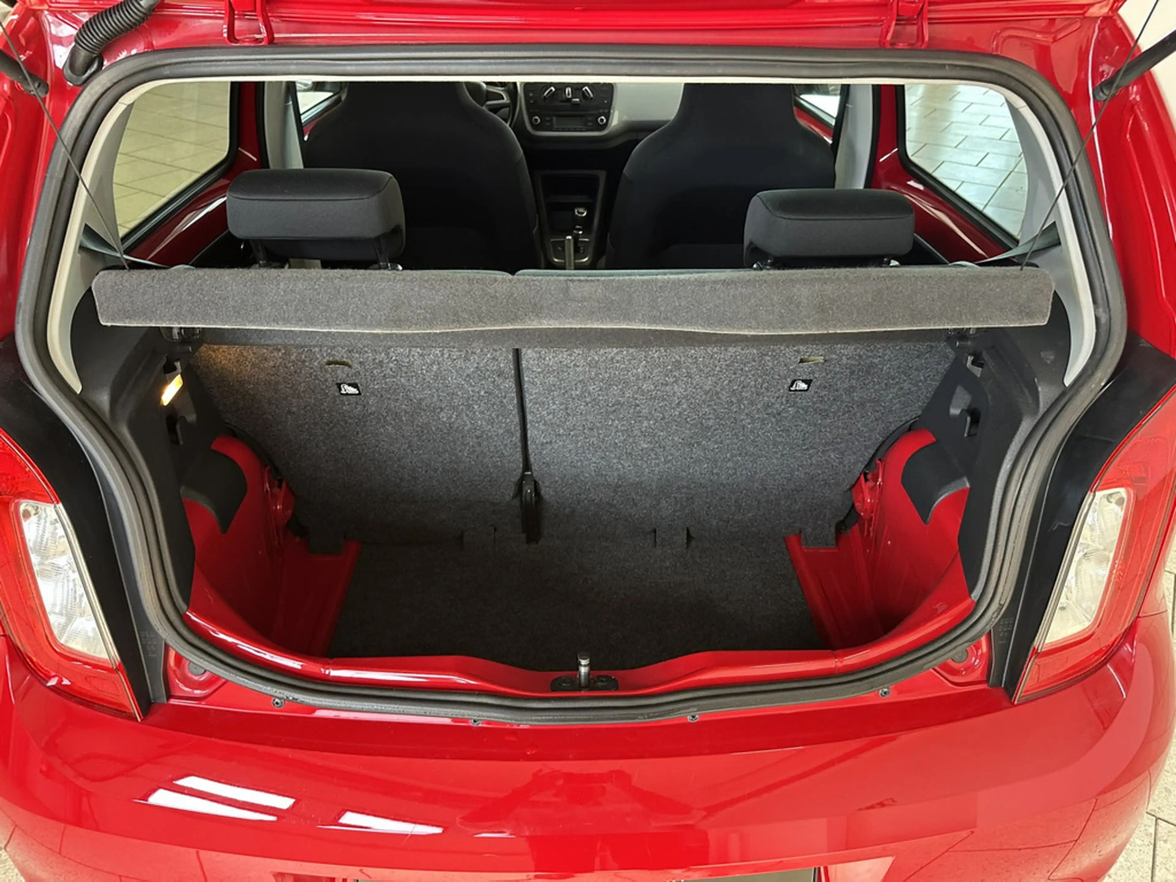 Skoda Citigo 1.0 Style KLIMA PDC SITZHEIZUNG — photo 10