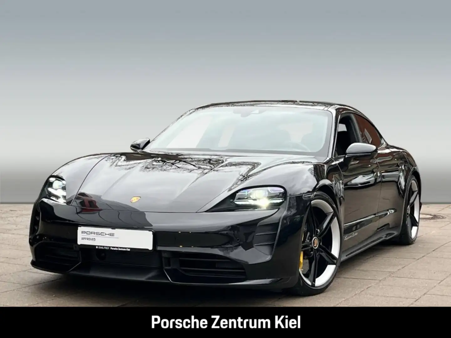 Porsche Taycan Turbo Surround-View InnoDrive LED-Matrix Schwarz - 1