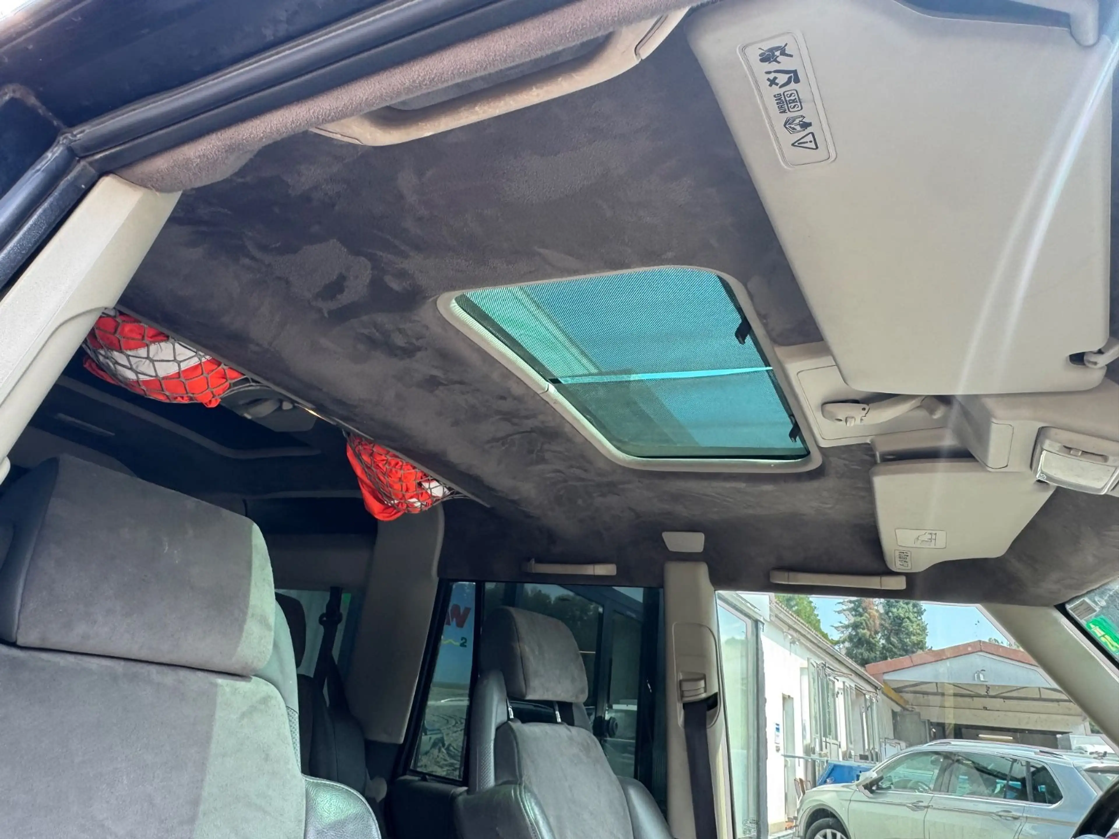Land Rover Discovery 2 — photo 15