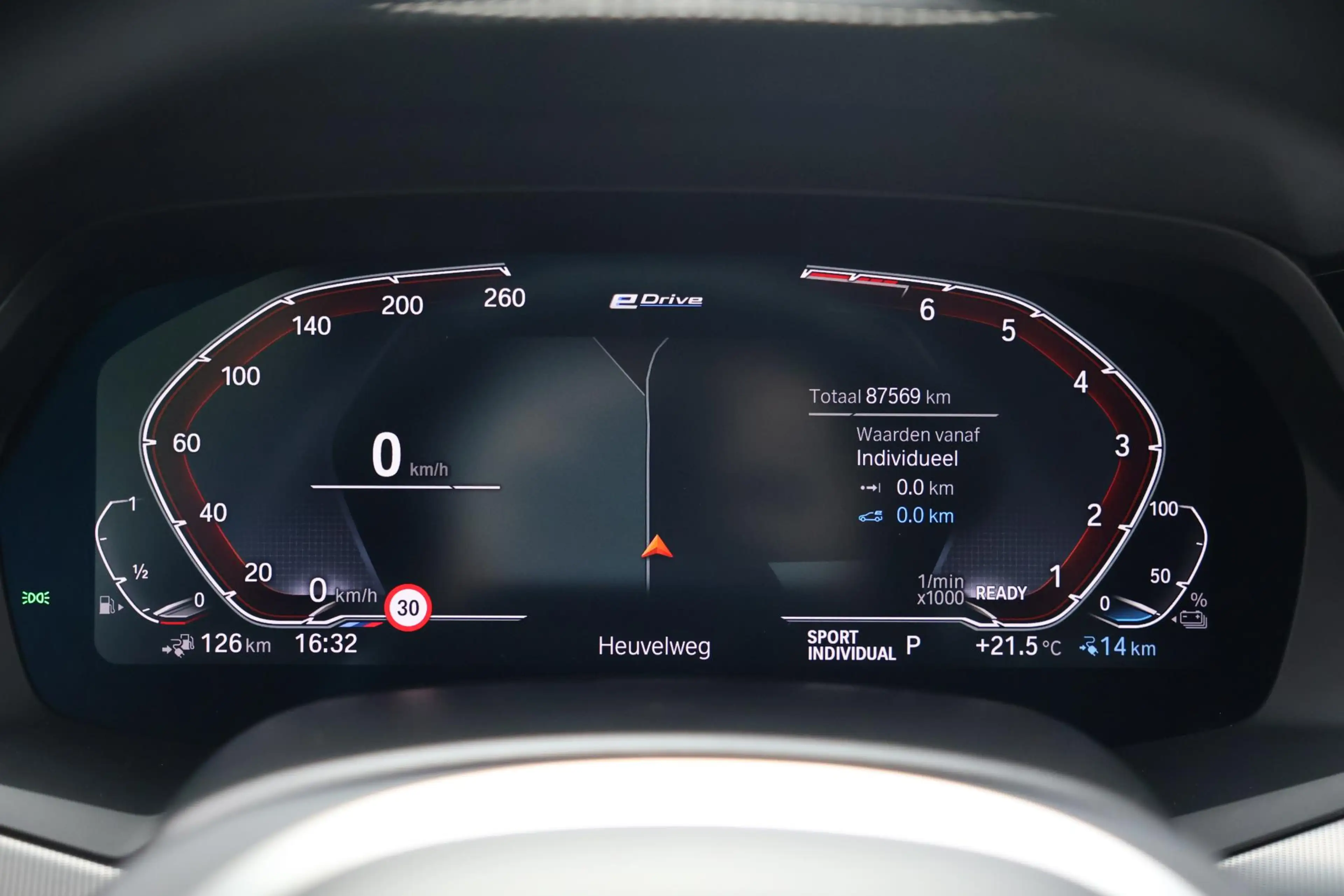 BMW X5 xDrive45e Executive M-Sport | HUD | Adap Cruise | — photo 23