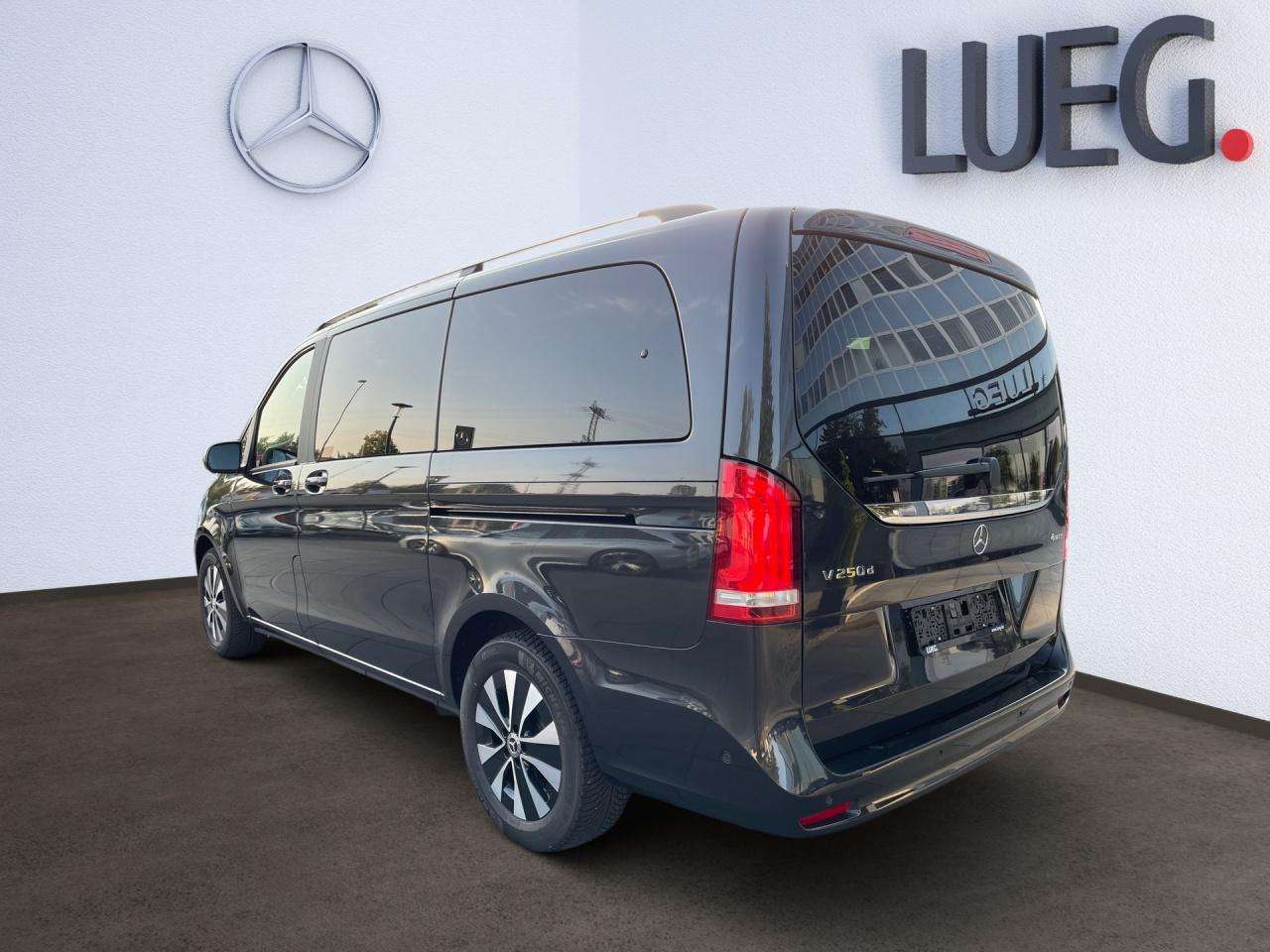 Mercedes-Benz V 250