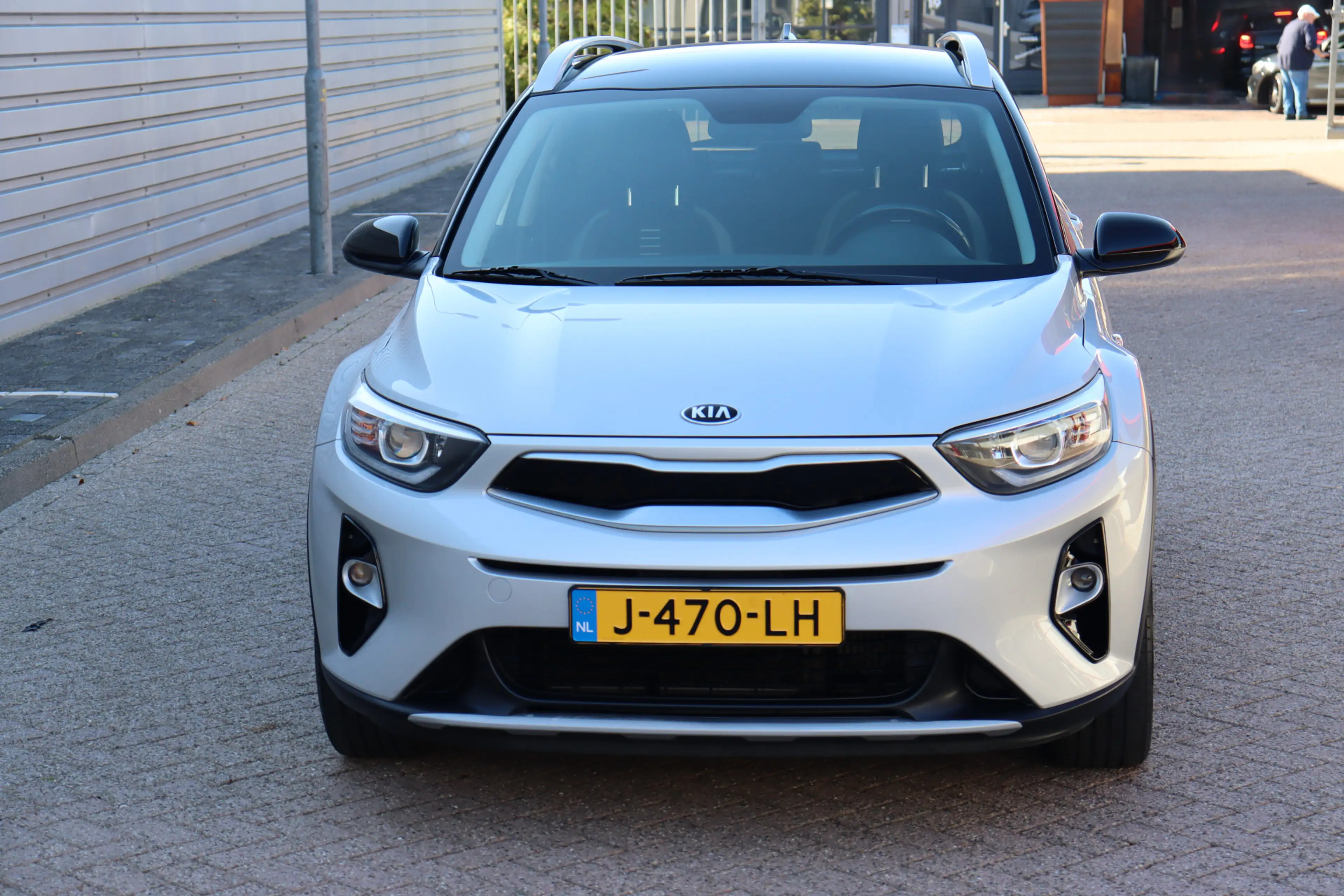Kia Stonic 1.0 T-GDi Sports Edition O.a: PDC, Camera, DAB, Na — photo 9