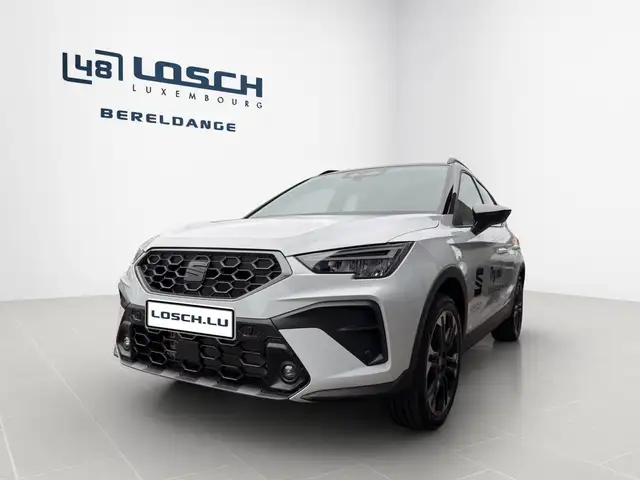 Seat Arona view 3