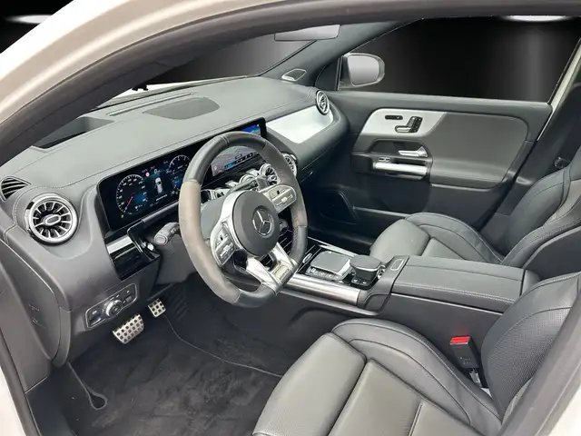 Mercedes-Benz Gla Class view 7