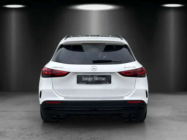Mercedes-Benz Gla Class view 4