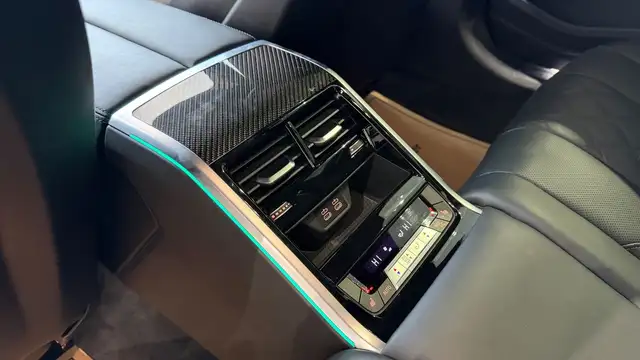 BMW M8 Gran Coupe Aut. Ansicht 48