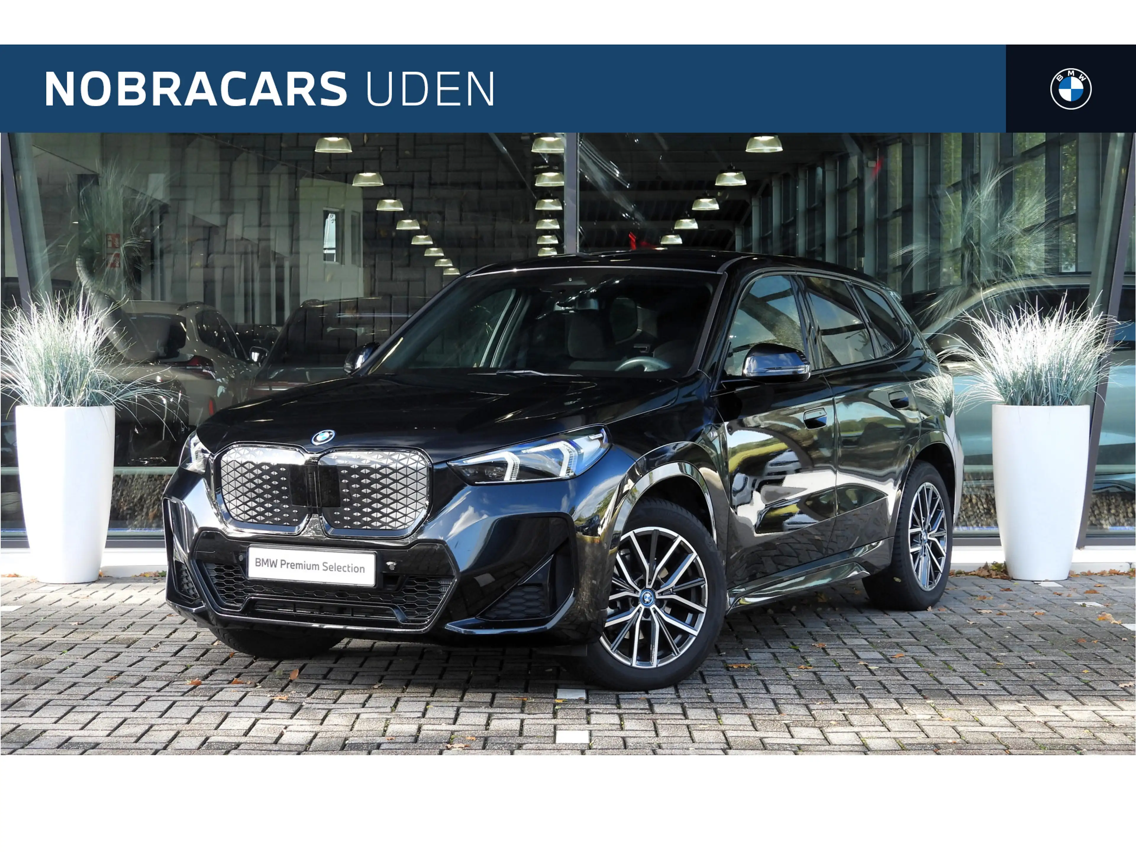 BMW iX1 eDrive20 M Sport / Sportstoelen / Comfort Access /