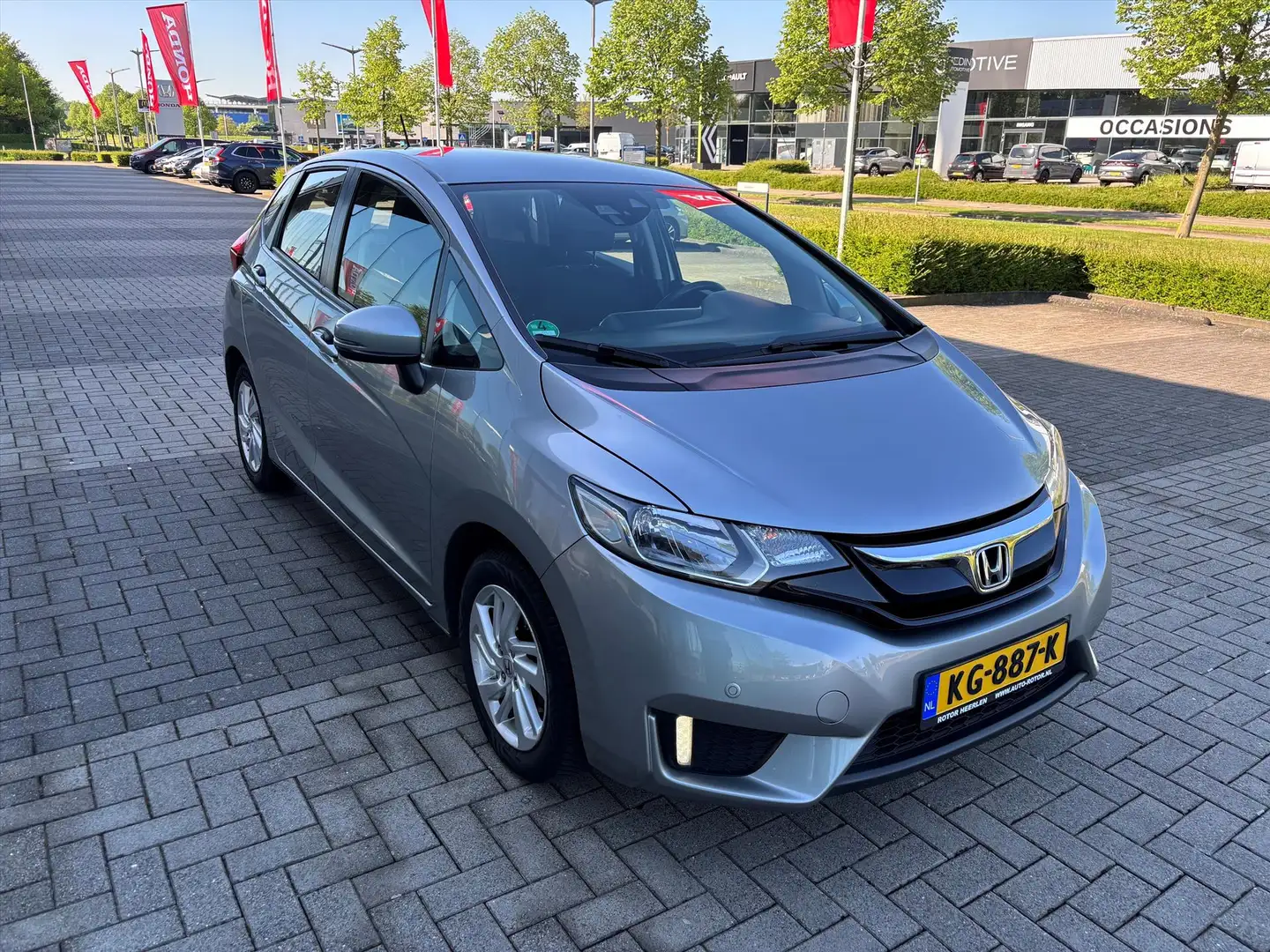 Honda Jazz 1.3 Comfort | Pdc | Dealer Onderhouden Gris - 2