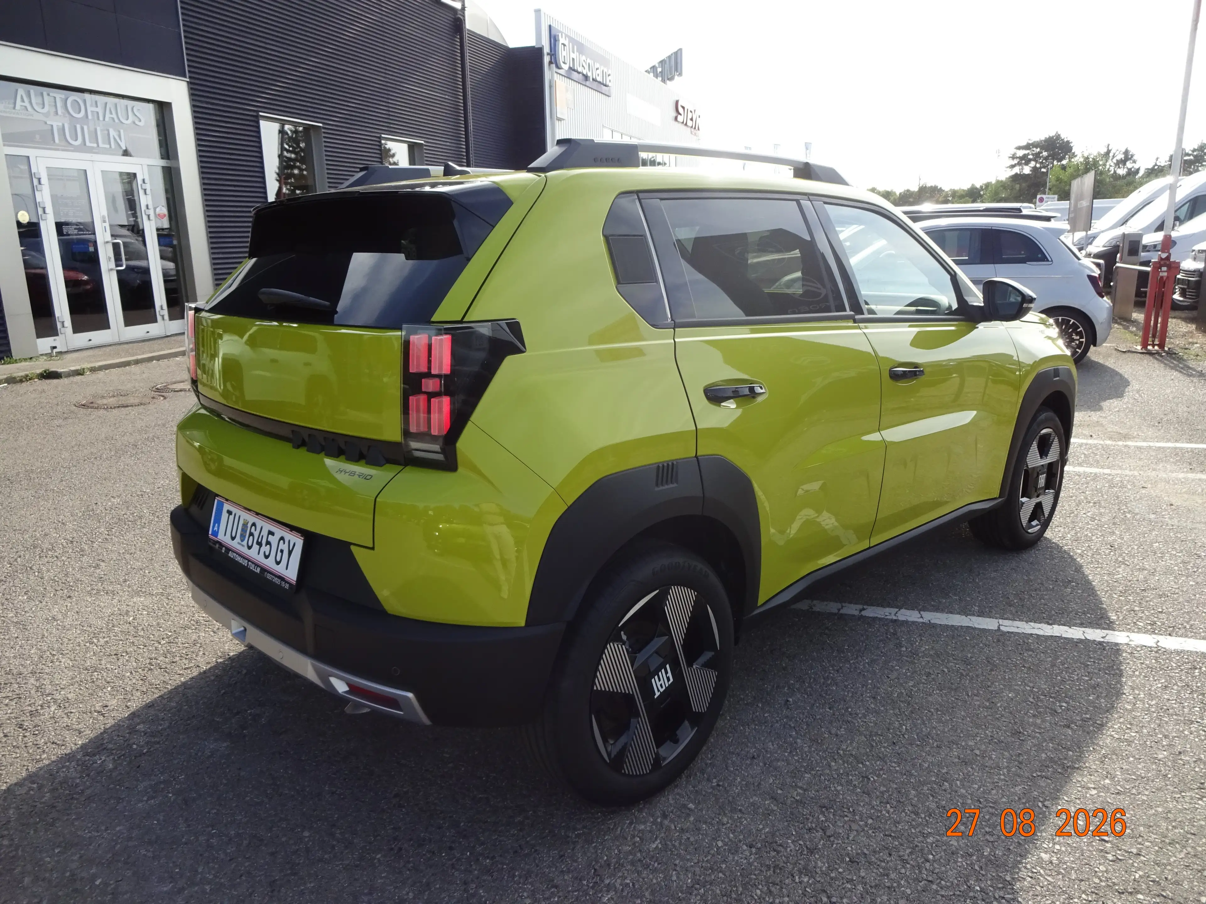 Fiat Grande Panda 1.2 Hybrid 74 kW La Prima — photo 3