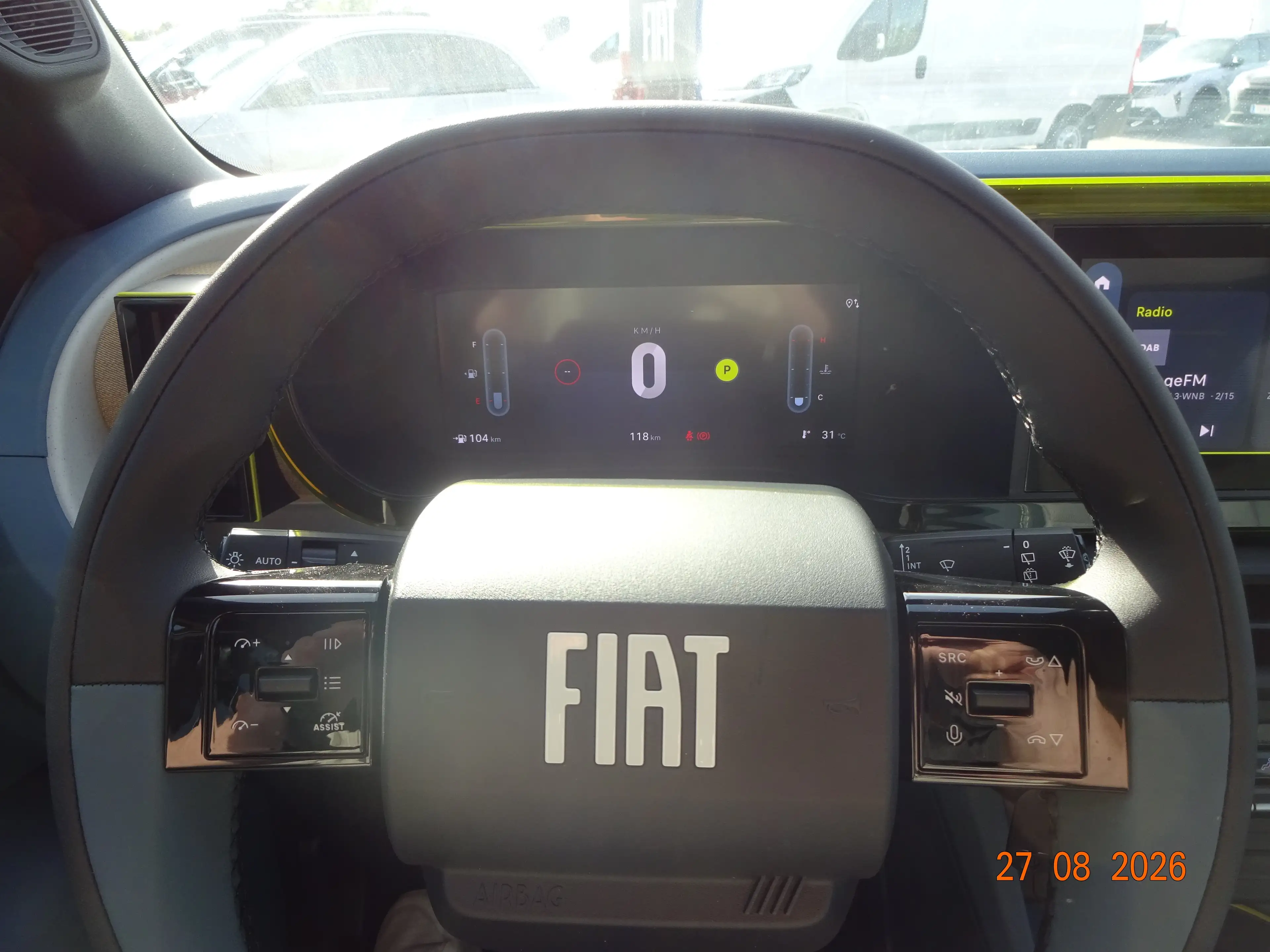 Fiat Grande Panda 1.2 Hybrid 74 kW La Prima — photo 10