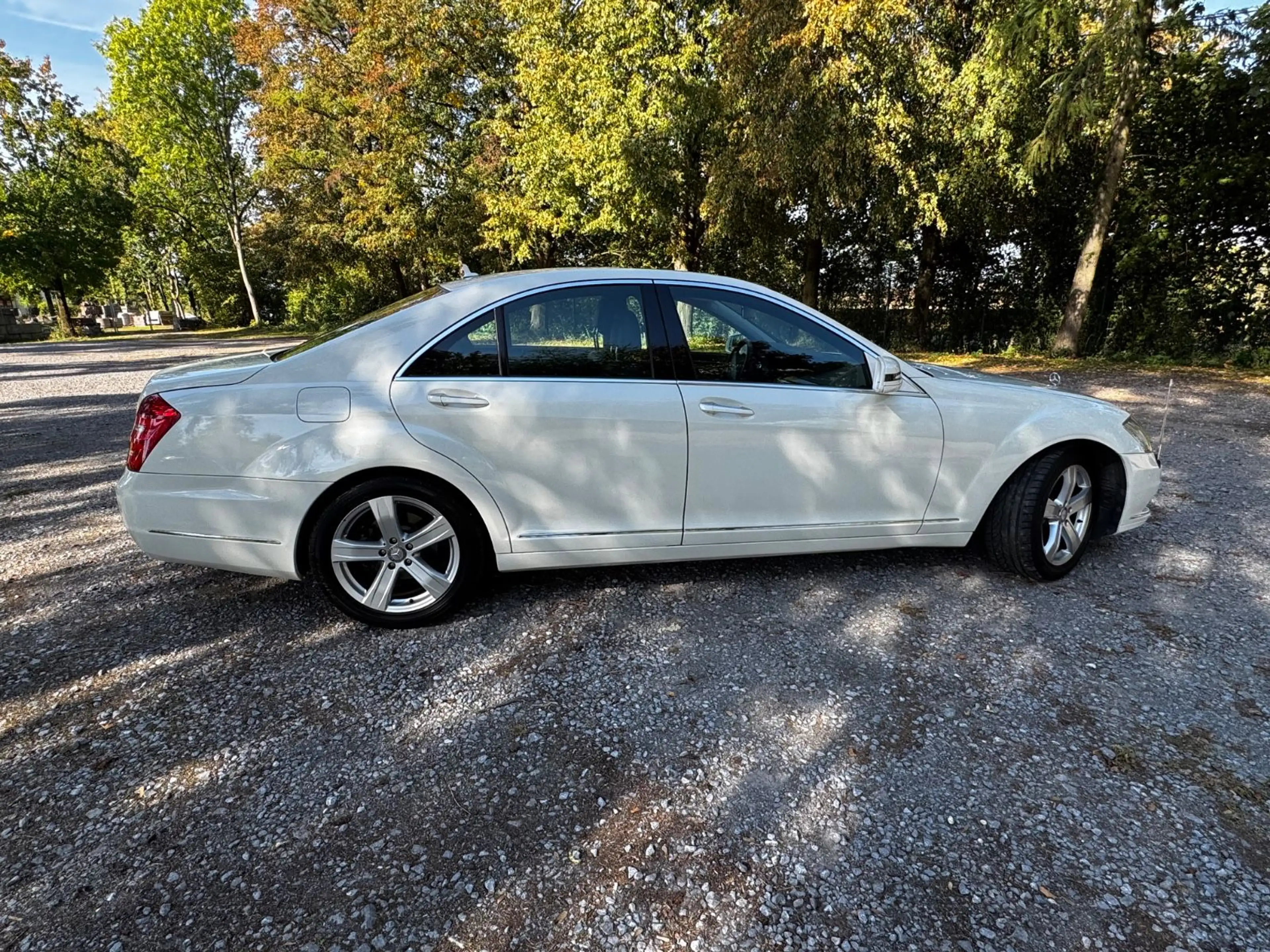 Mercedes-Benz S 400 Hybrid Japanimport mit 66000km! — photo 7