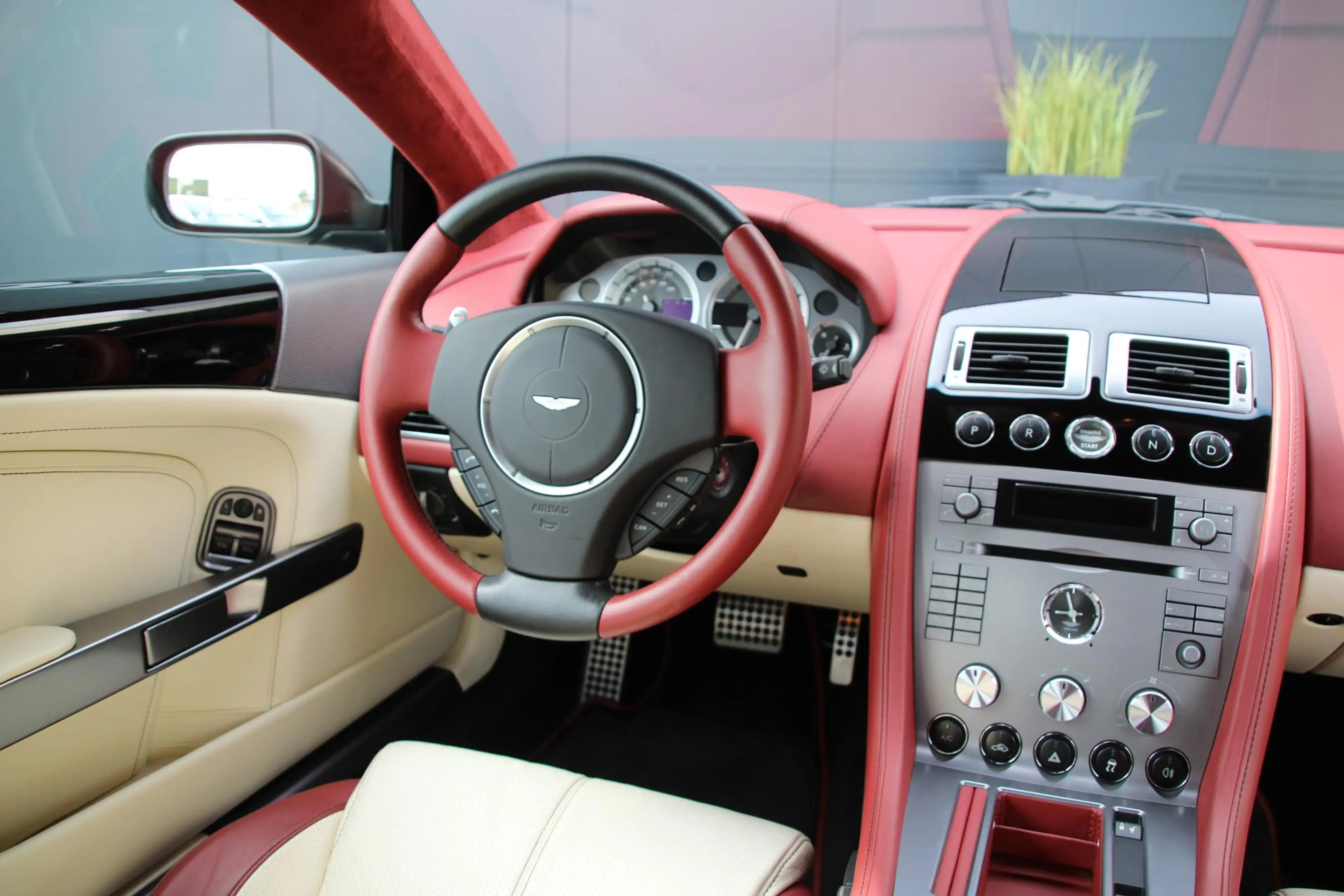Aston Martin DB9 V12 Touchtronic | 470hp | Only 218km | New car | — photo 3
