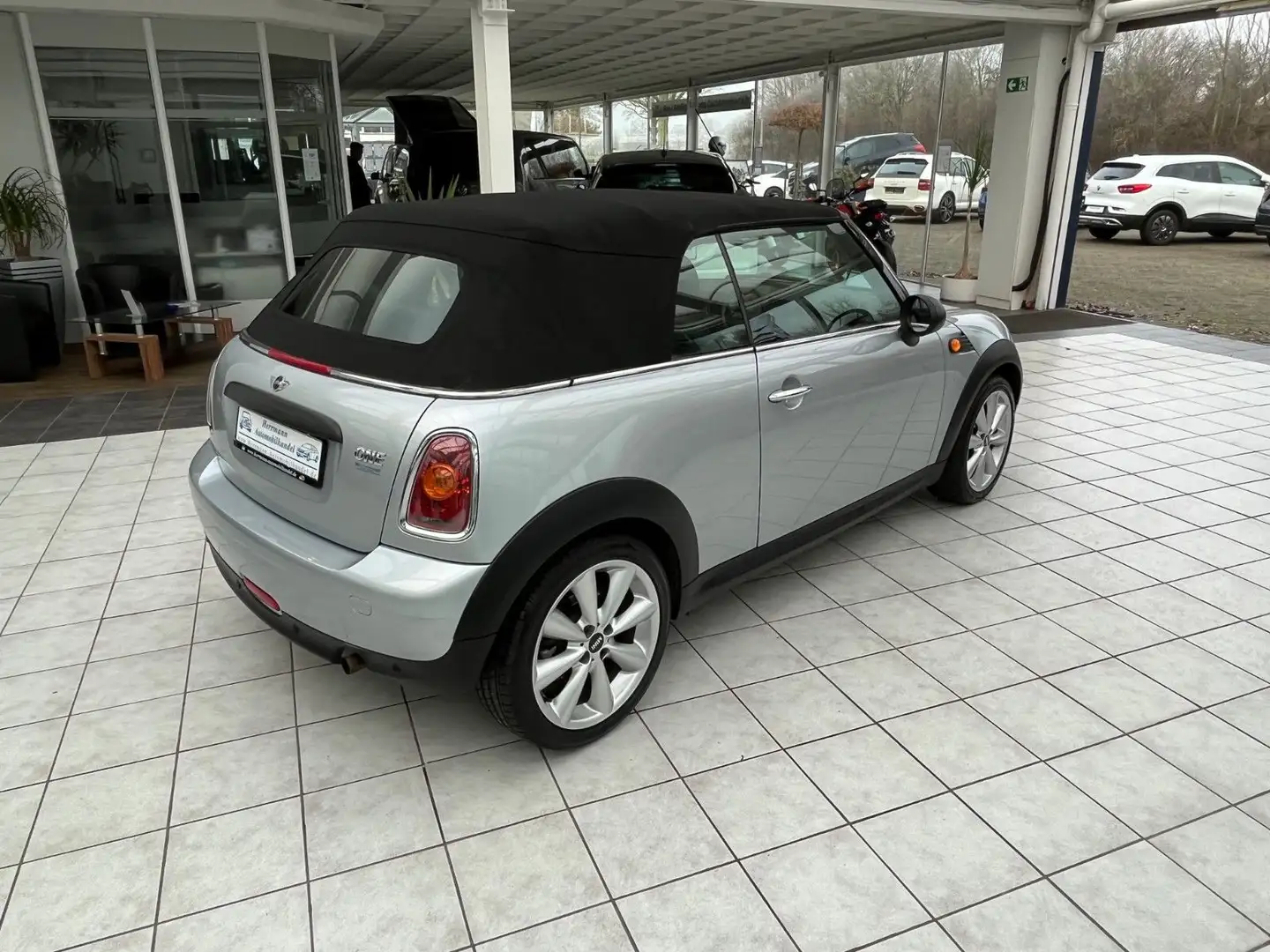 MINI One Cabrio One Argent - 2