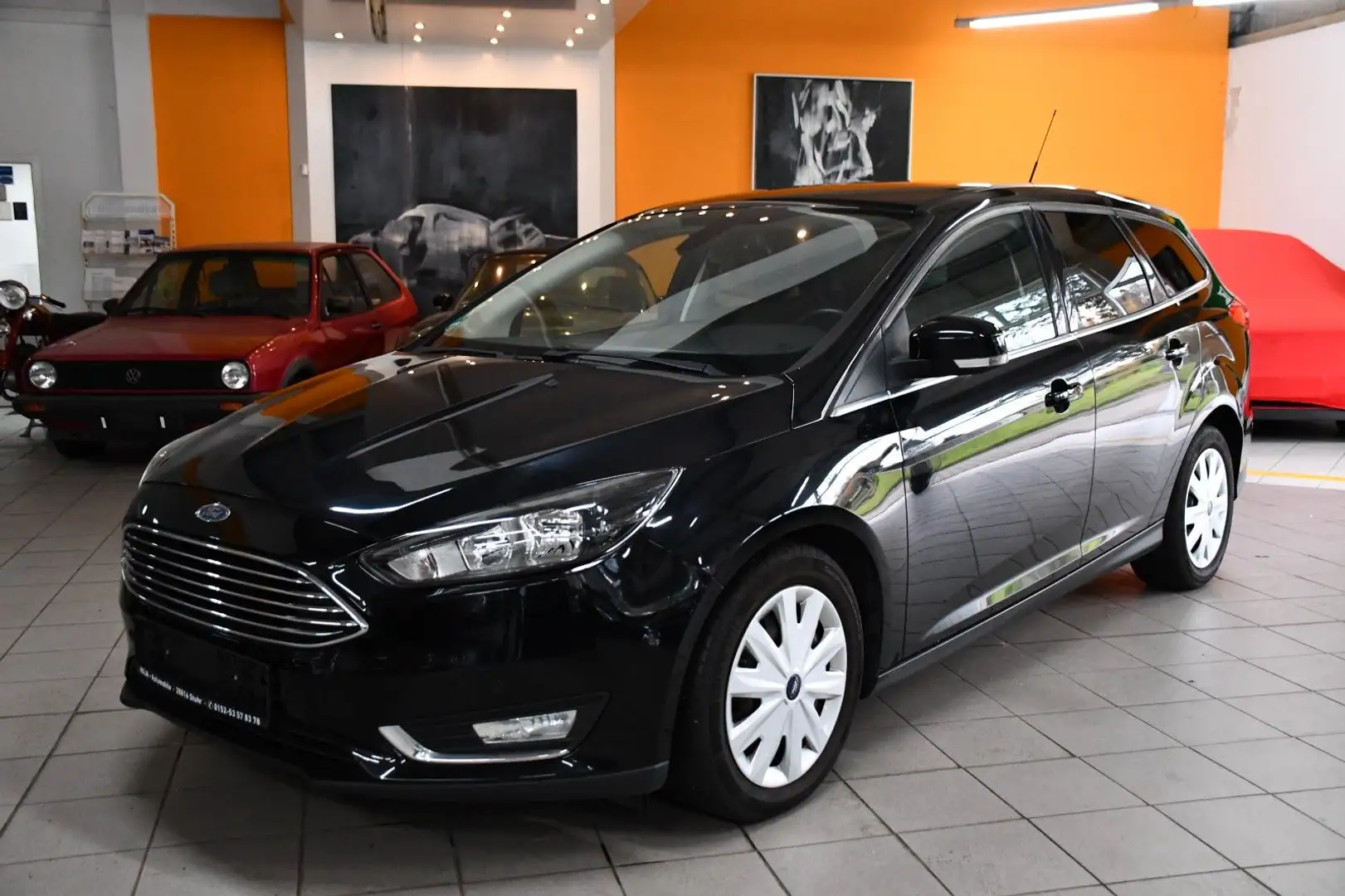 Ford Focus Turnier 2,0TDCI Titanium Noir - 1