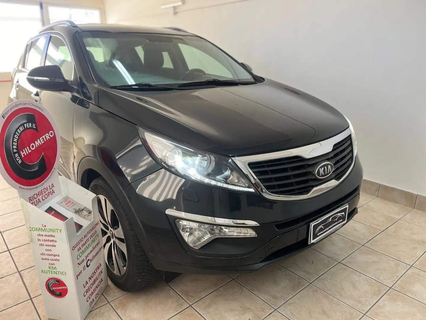 Kia Sportage 1.7 CRDi 116cv Cool SOLI 100M KM! Negro - 1