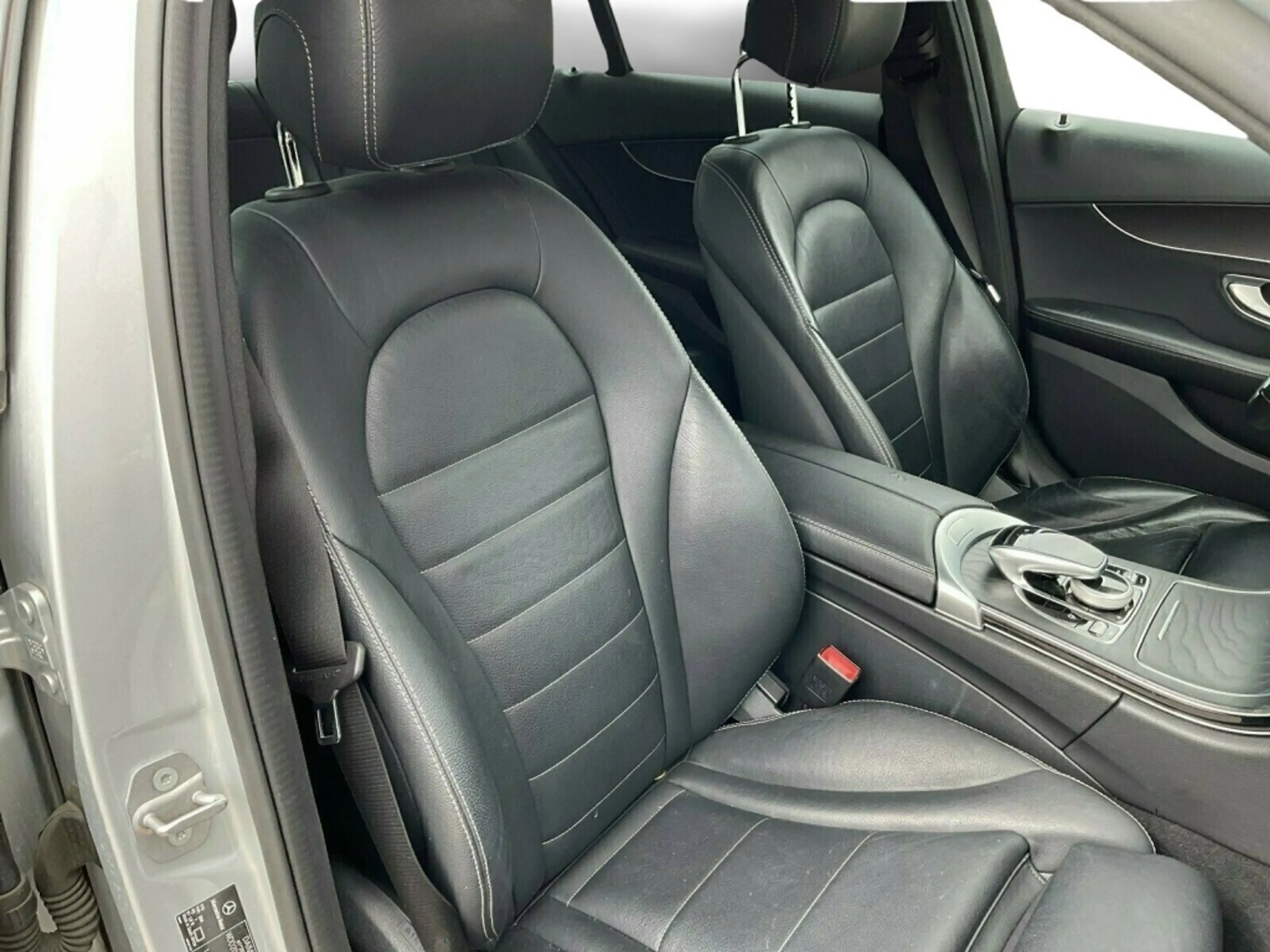 Mercedes-Benz C 250 360 ACC AUT DynLicht Fernlichtass. Kam. LM — photo 13