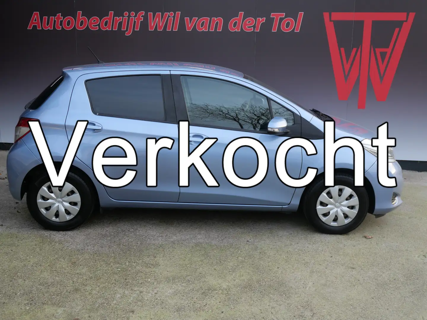 Toyota Yaris 1.0 VVT-i NOW | 5-DRS | AIRCO | NL-AUTO | 12-2013 Albastru - 1