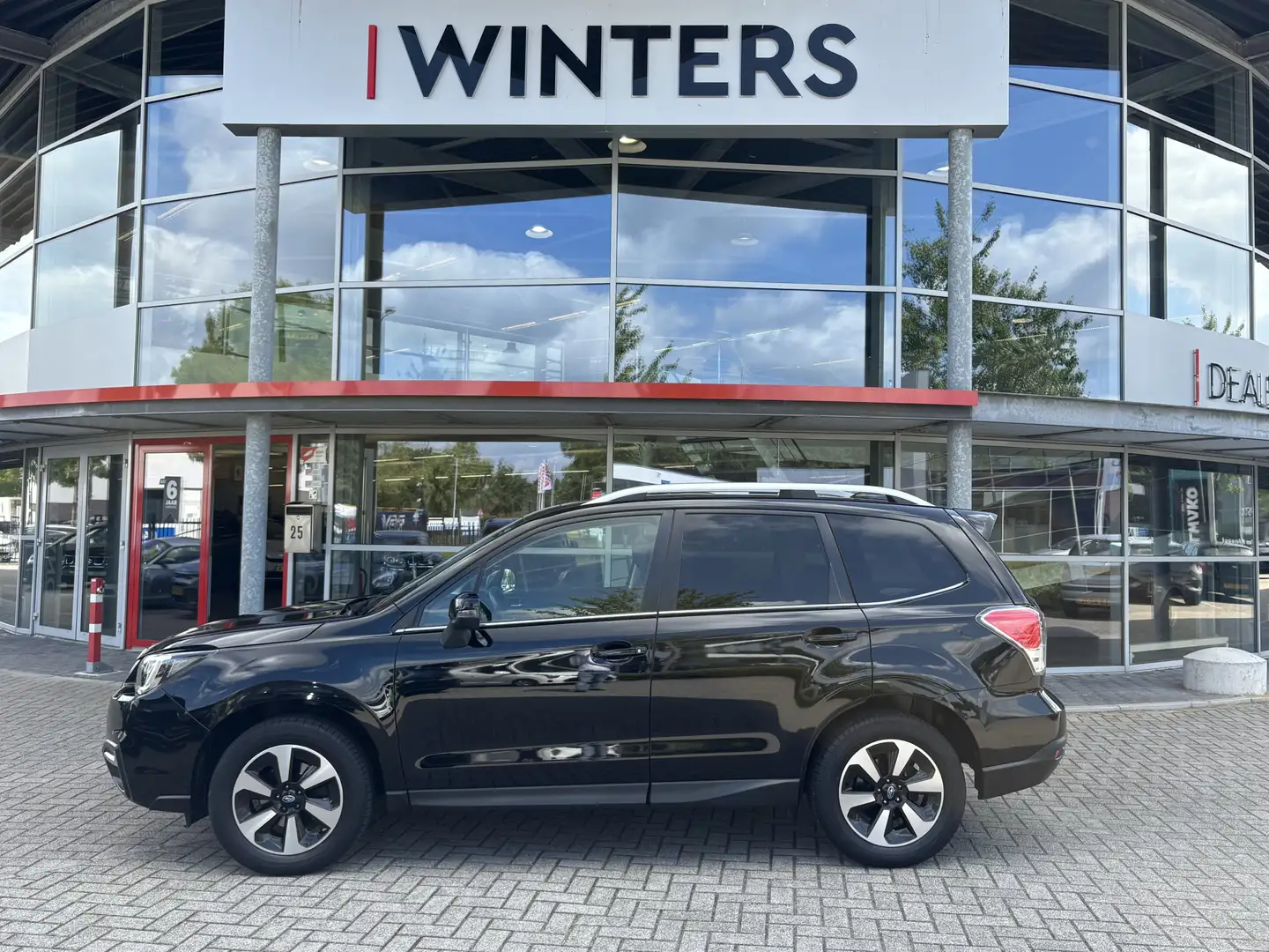 Subaru Forester 2.0 Premium Automaat 4WD | Leder | Navigatie | Ada Nero - 2