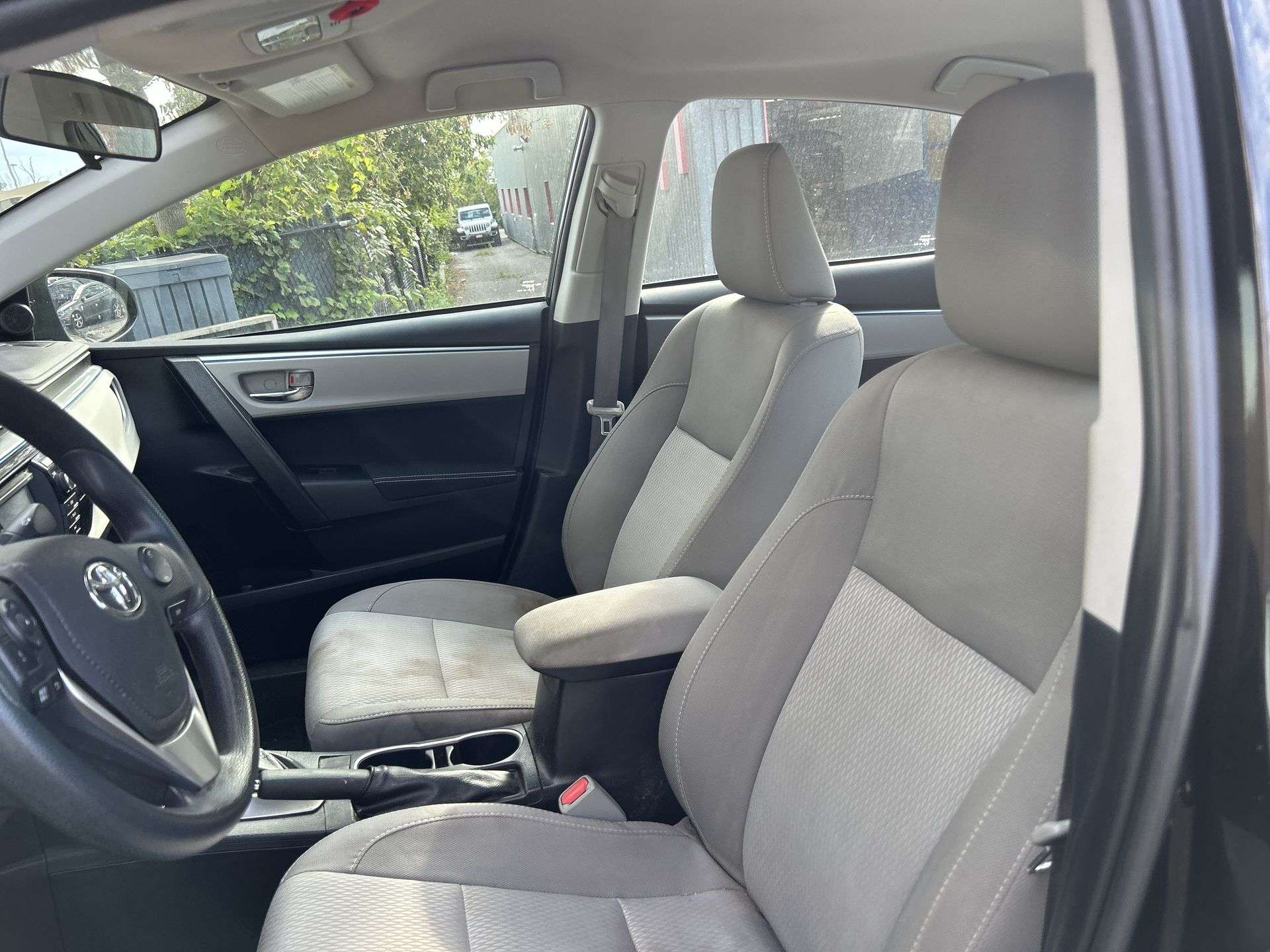 2015 Toyota Corolla Sedan