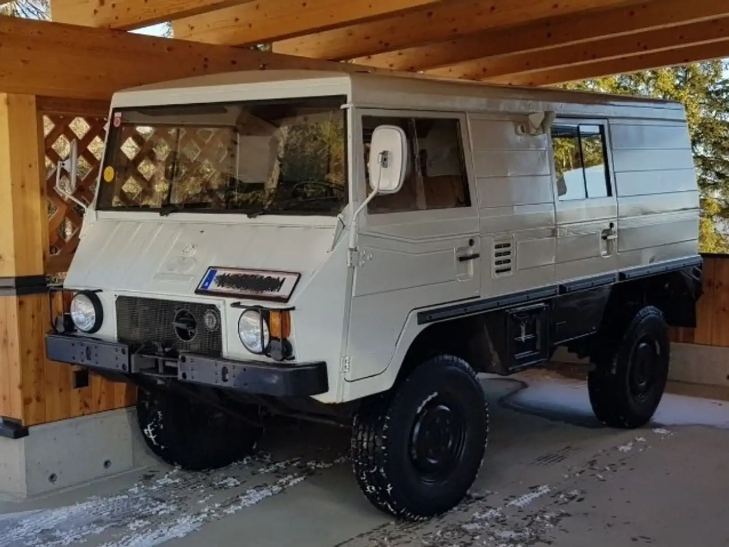 Puch Pinzgauer Biały - 1