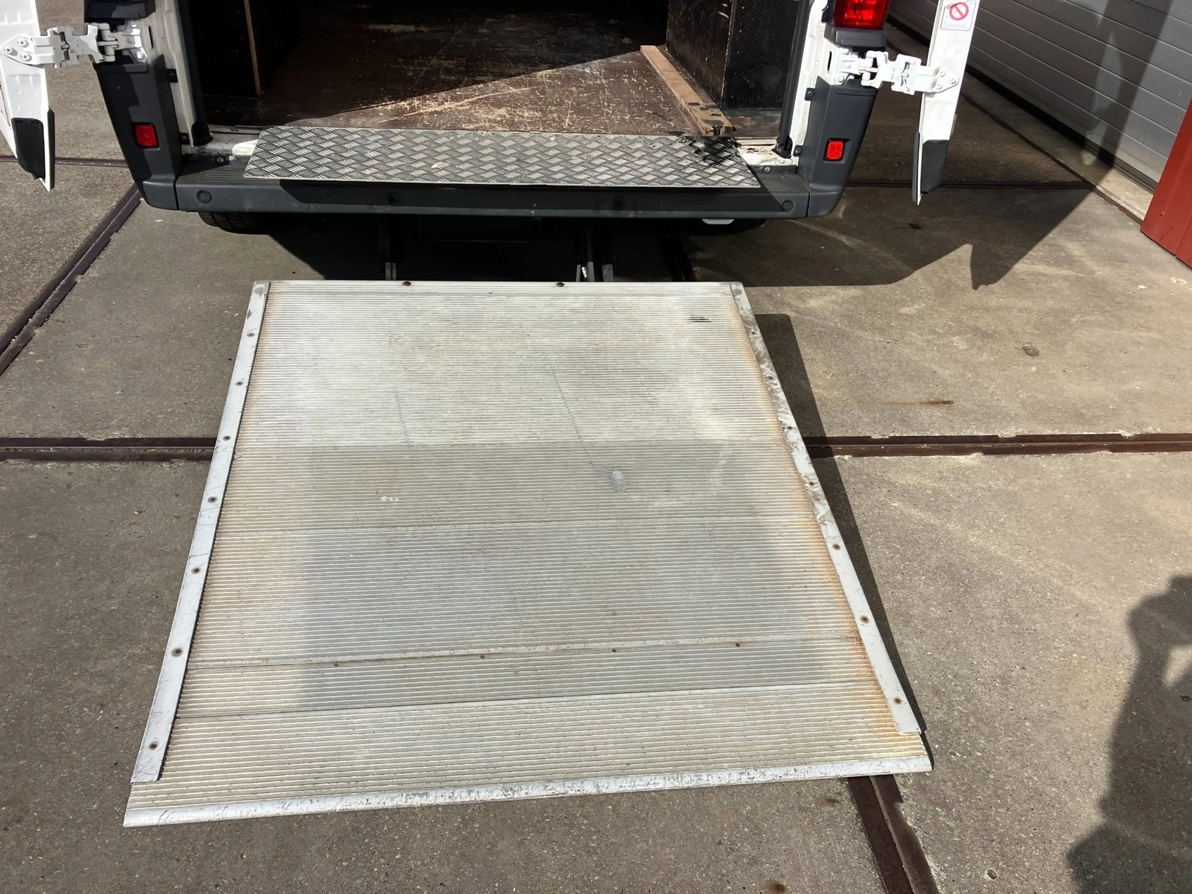 Citroen Jumper 30 2.2 HDI L2H2 Economy Met laadklep — photo 11
